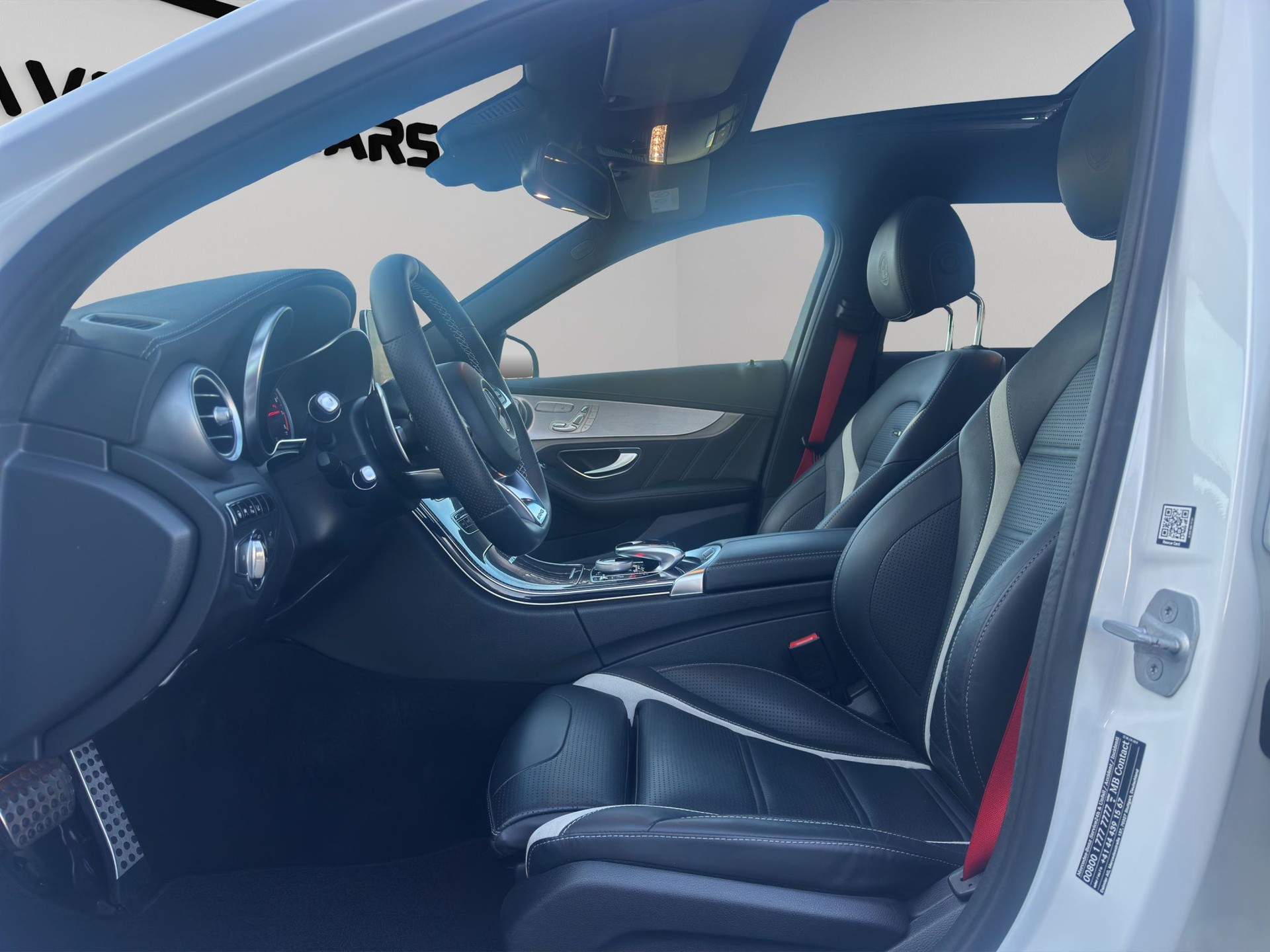 MERCEDES-BENZ C 63 S AMG Speedshift-image-9