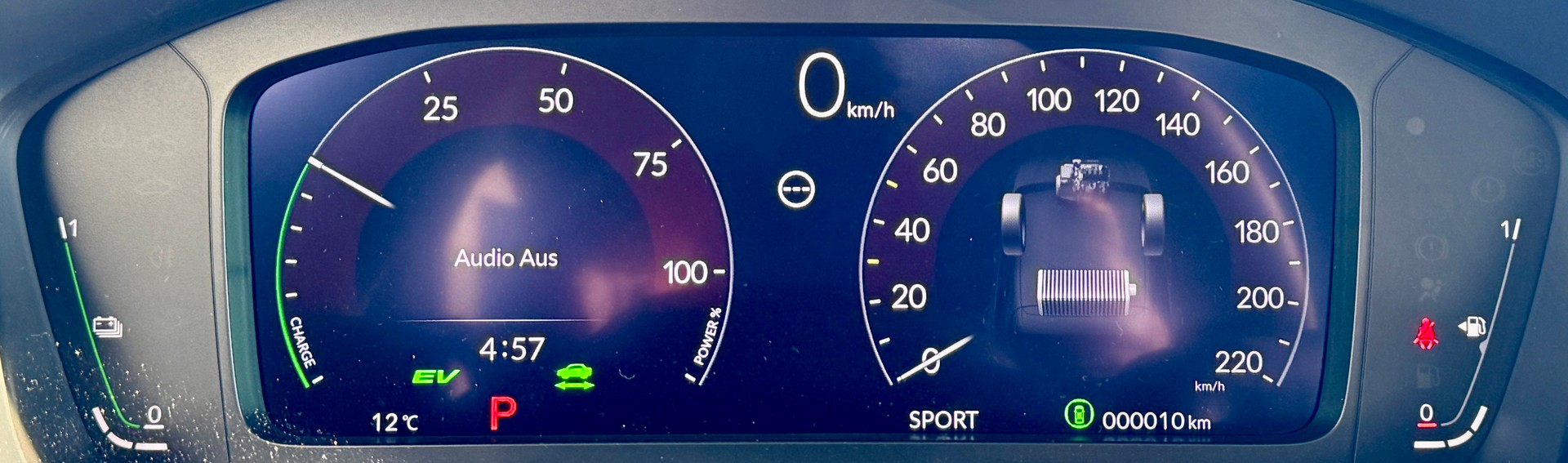 HONDA ZR-V 2.0i MMD Hybrid Advance Automatic in Premium Twinkle Black Pearl 1.9% Leasing Aktion-image-12