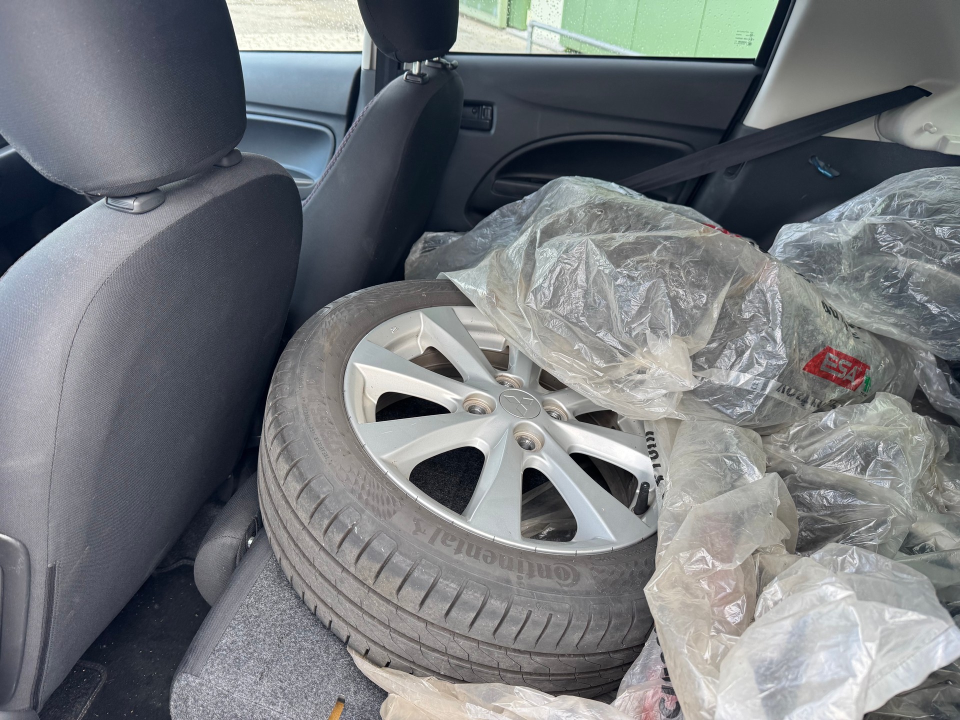 MITSUBISHI Space Star 1.2 Color Collection CVT-image-6