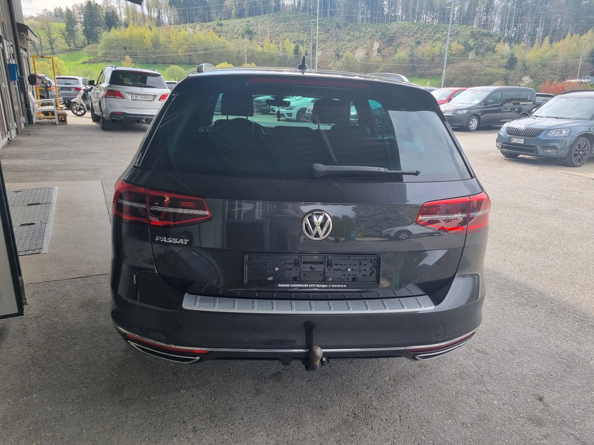 VW Passat Variant 2.0 TDI BMT Highline DSG 4Motion-image-4