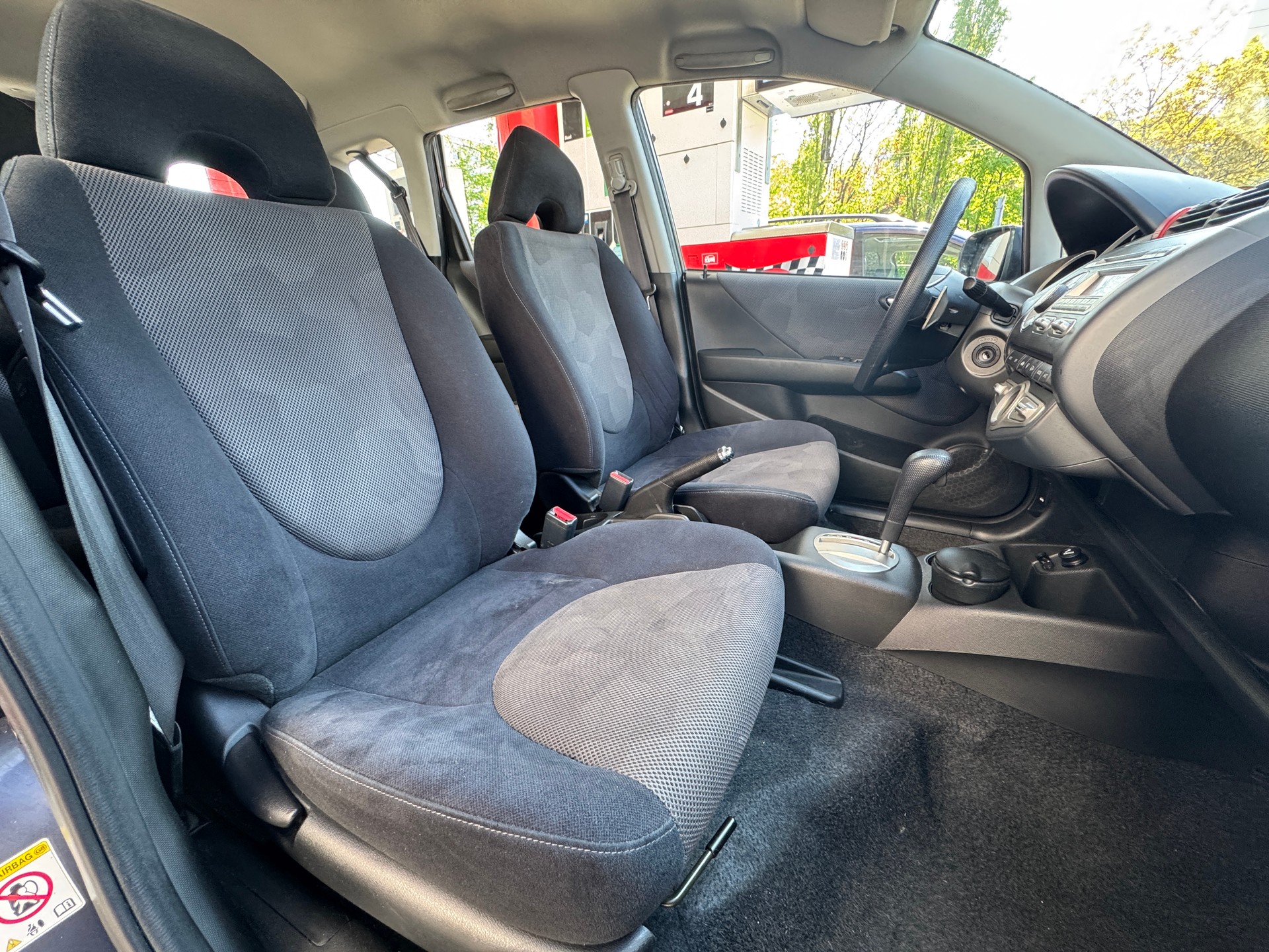 HONDA Jazz 1.4i ES-image-7
