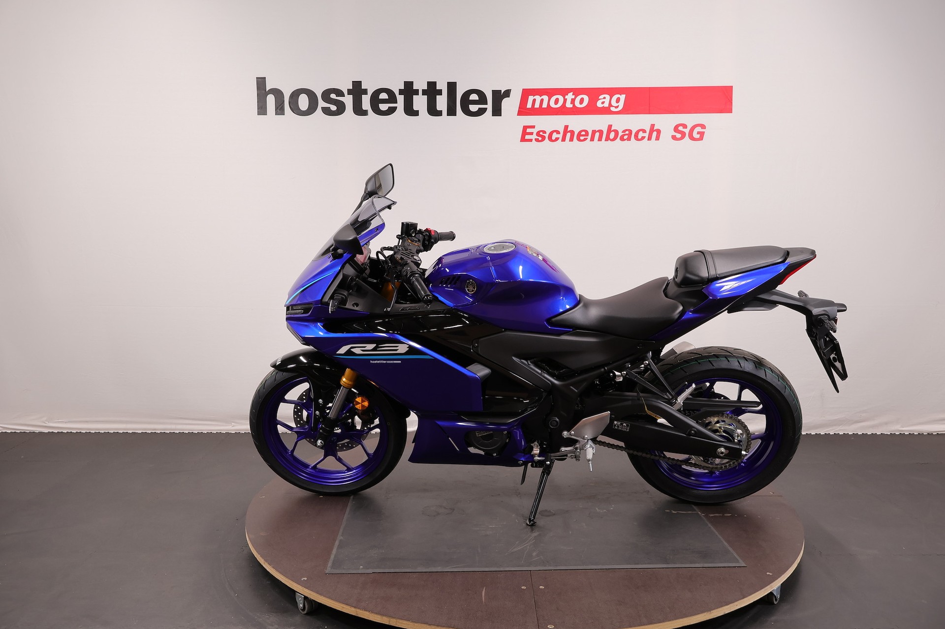 YAMAHA R3-image-3