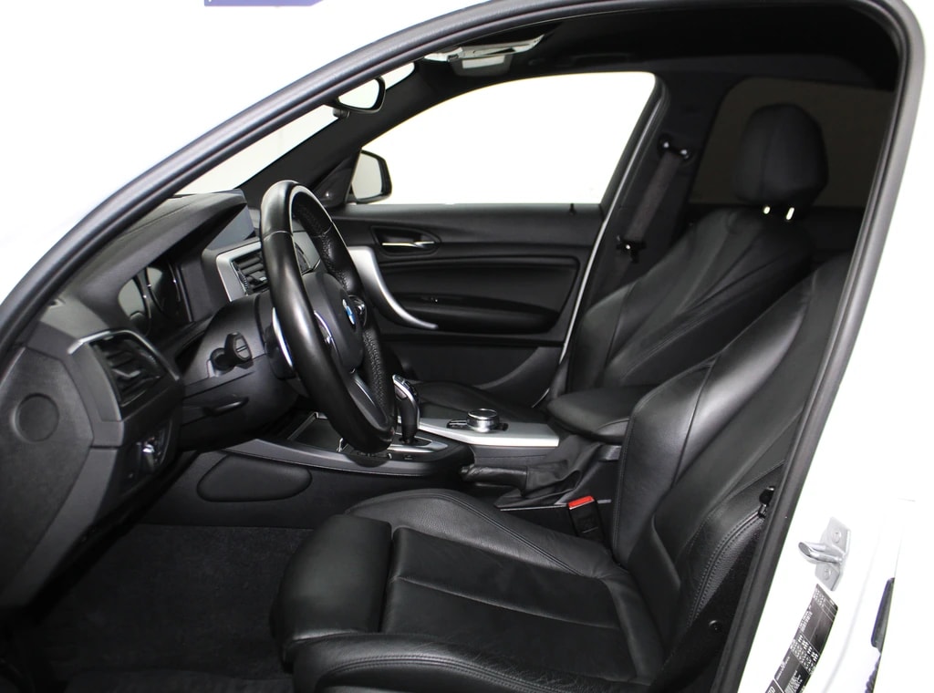 BMW M140i xDrive Swiss Performance Edition Paket Steptronic/ CH-Fahrzeug-image-7