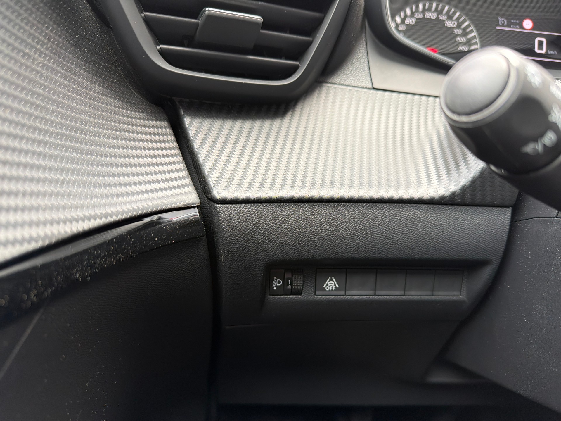 PEUGEOT 208 1.2 PureTech Active Pack-image-13