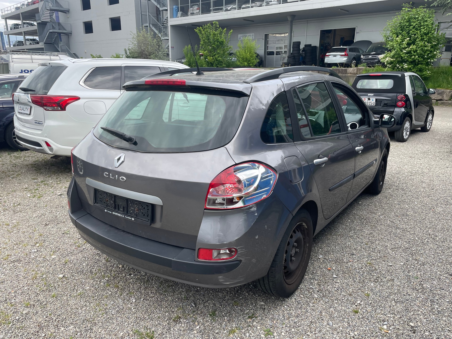 RENAULT Clio Grandtour 1.5 dCi Expression-image-4