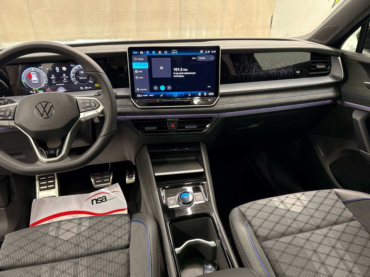 VW Tayron 1.5 TSI PHEV R-Line Black Style-image-6