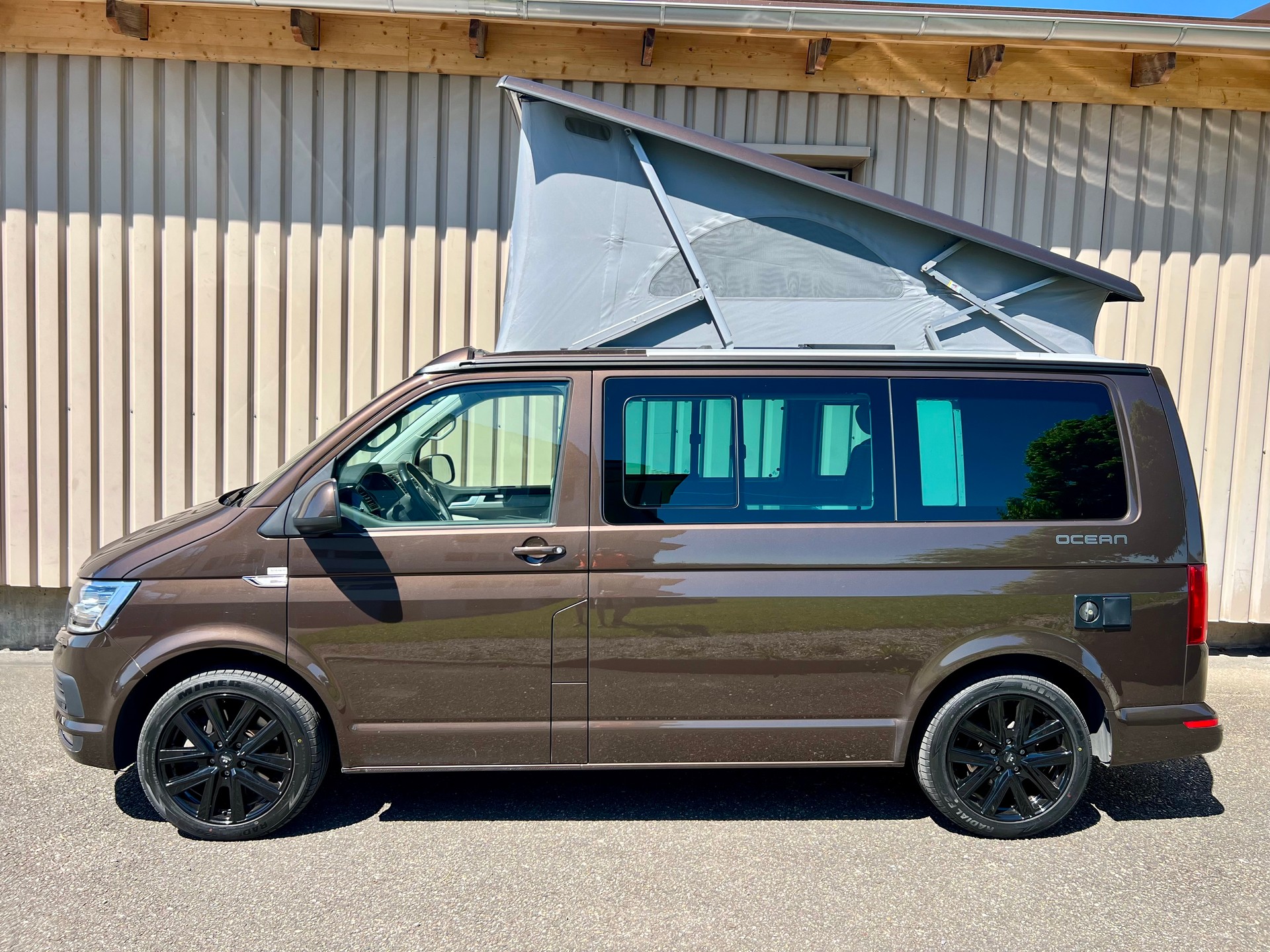 VW T6 California 2.0 TDI Ocean Liberty 4Motion DSG by Nutzfahrzeugcenter Seetal-image-5