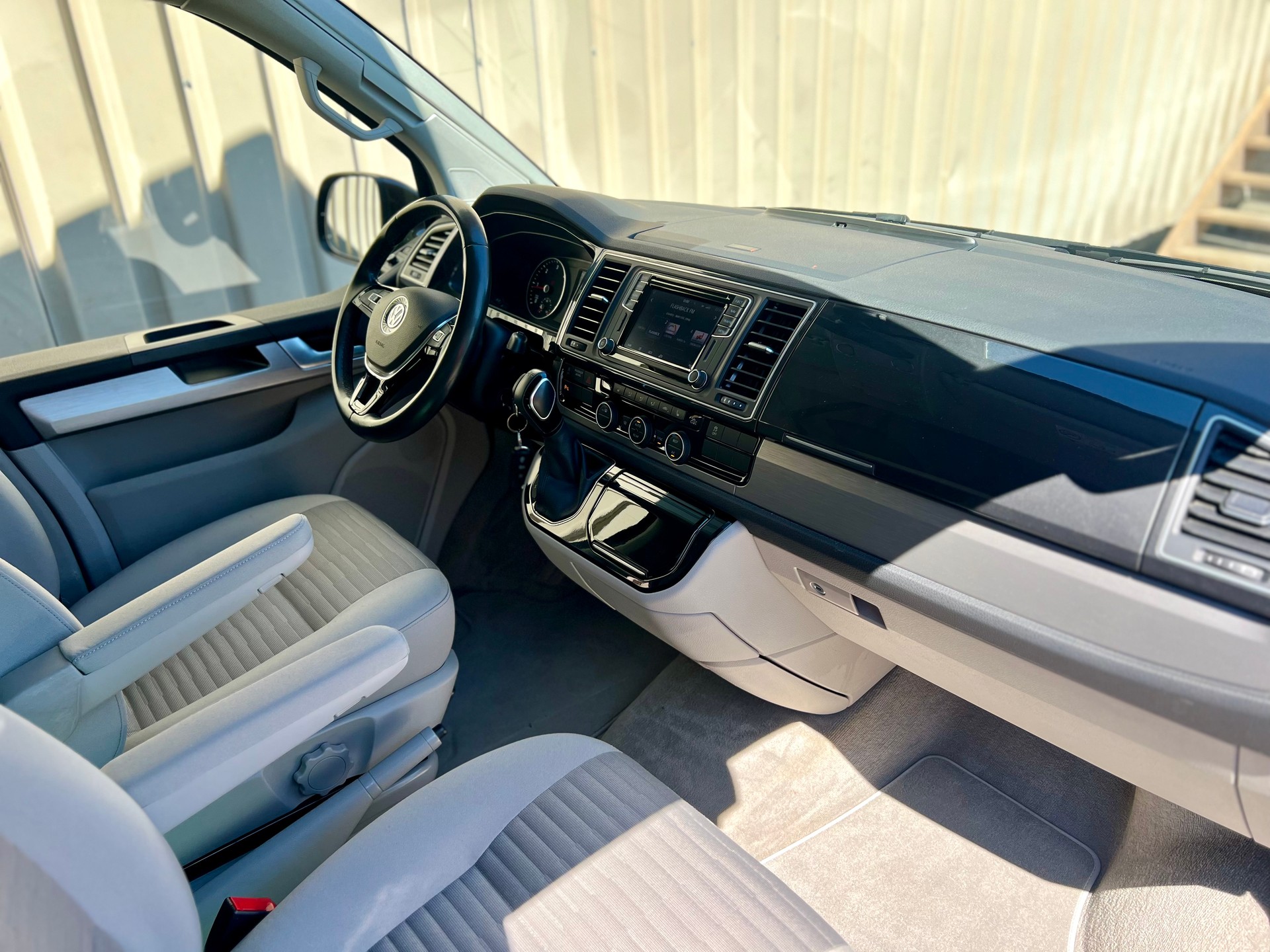 VW T6 California 2.0 TDI Ocean Liberty 4Motion DSG by Nutzfahrzeugcenter Seetal-image-10