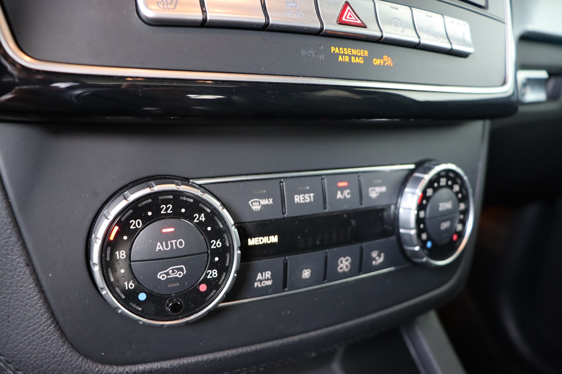 MERCEDES-BENZ GLE 350 d Executive 4Matic 9G-Tronic-image-21
