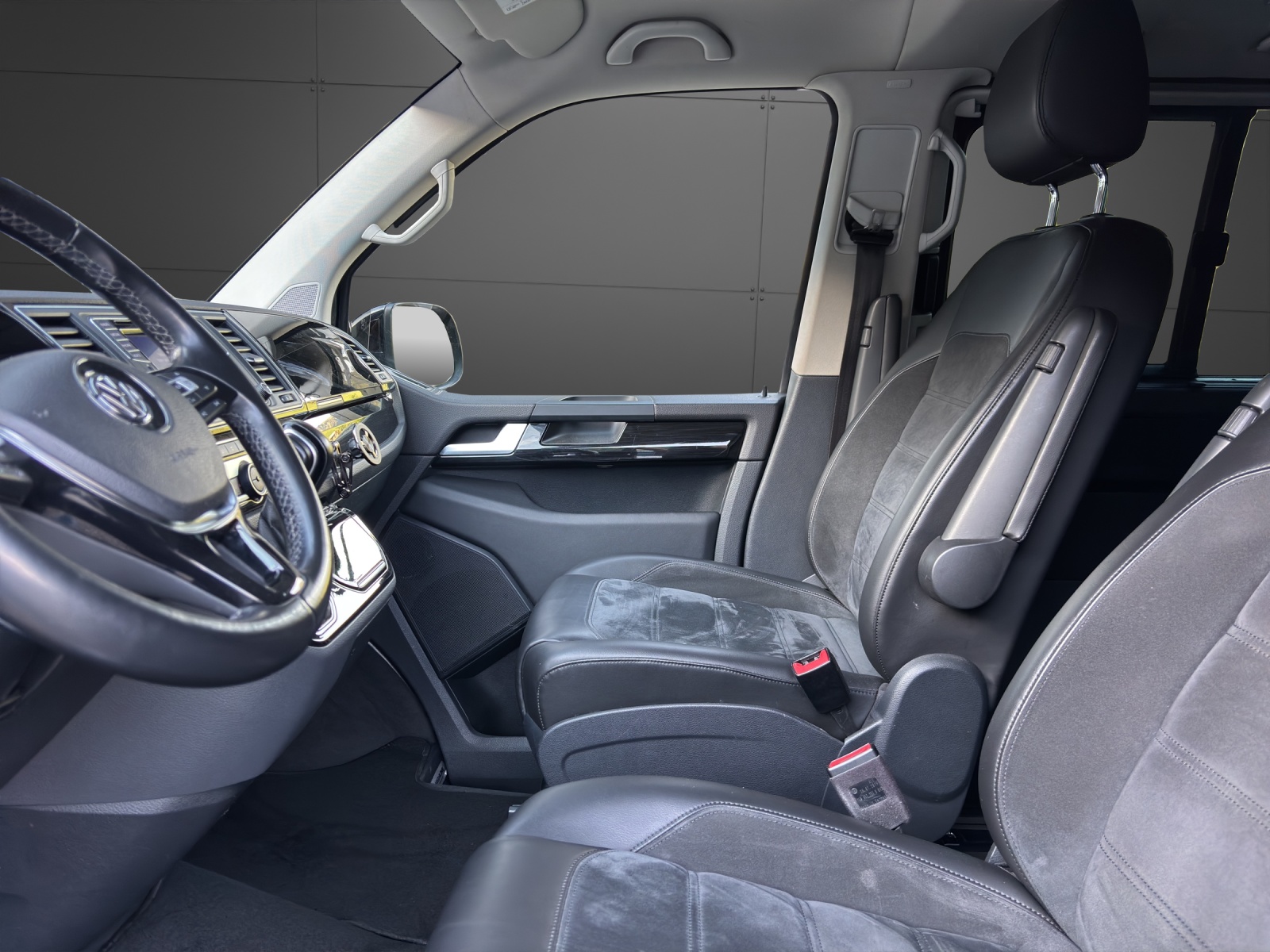 VW T6 Multivan 2.0 Bi-TDI Business 4Motion DSG-showroom-element-2
