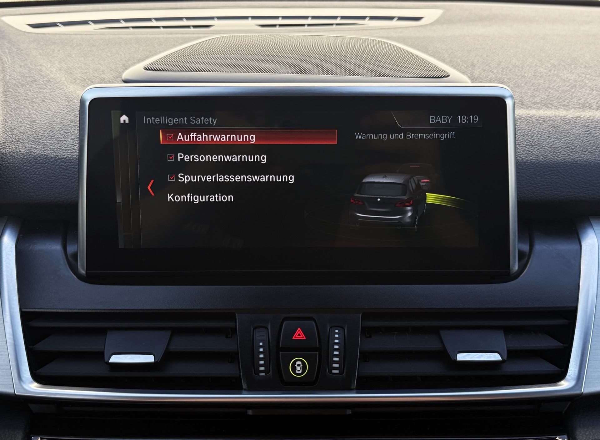 BMW 220d xDrive Active Tourer Steptronic / Gratis Service-image-27