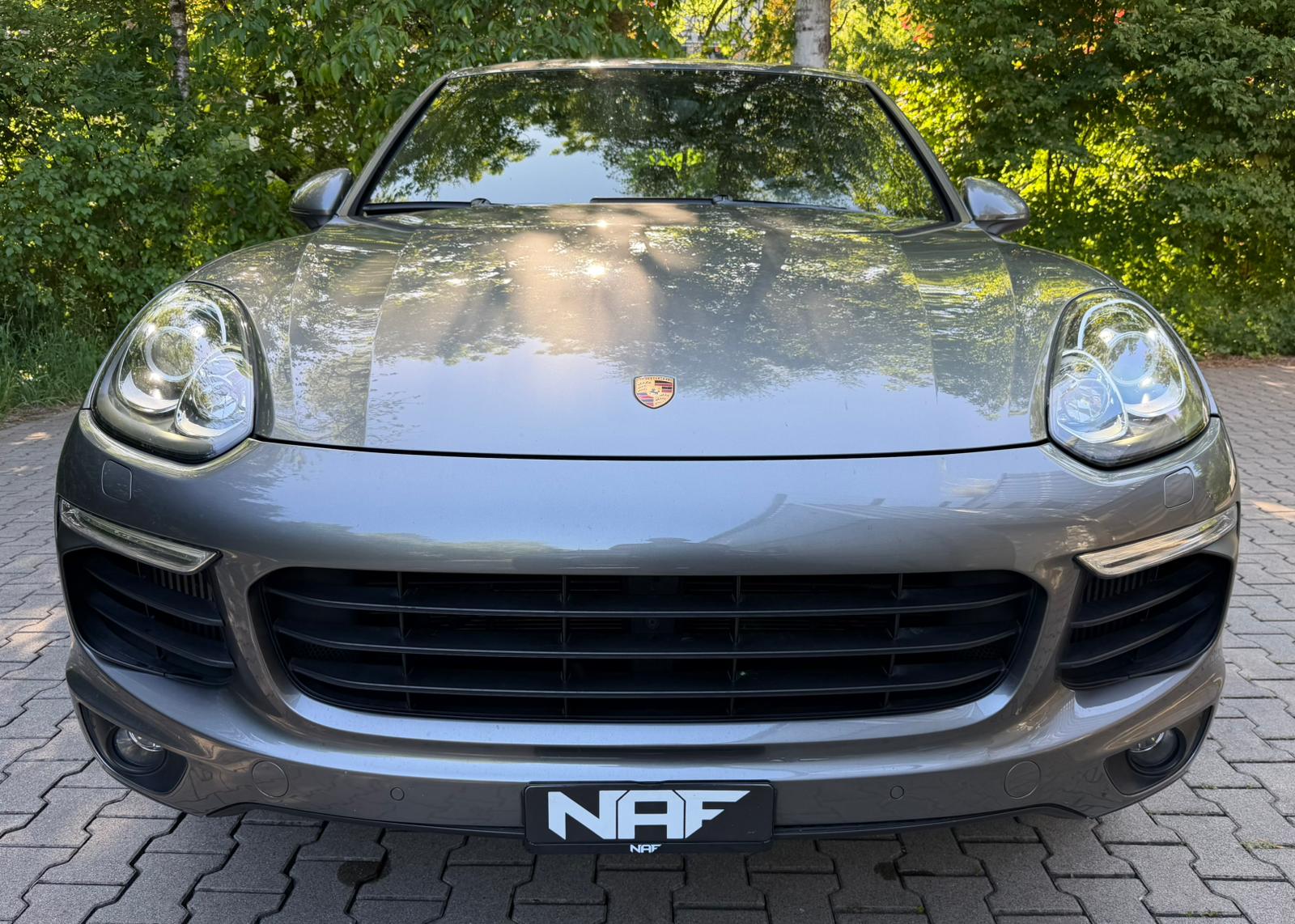 PORSCHE Cayenne S-image-7