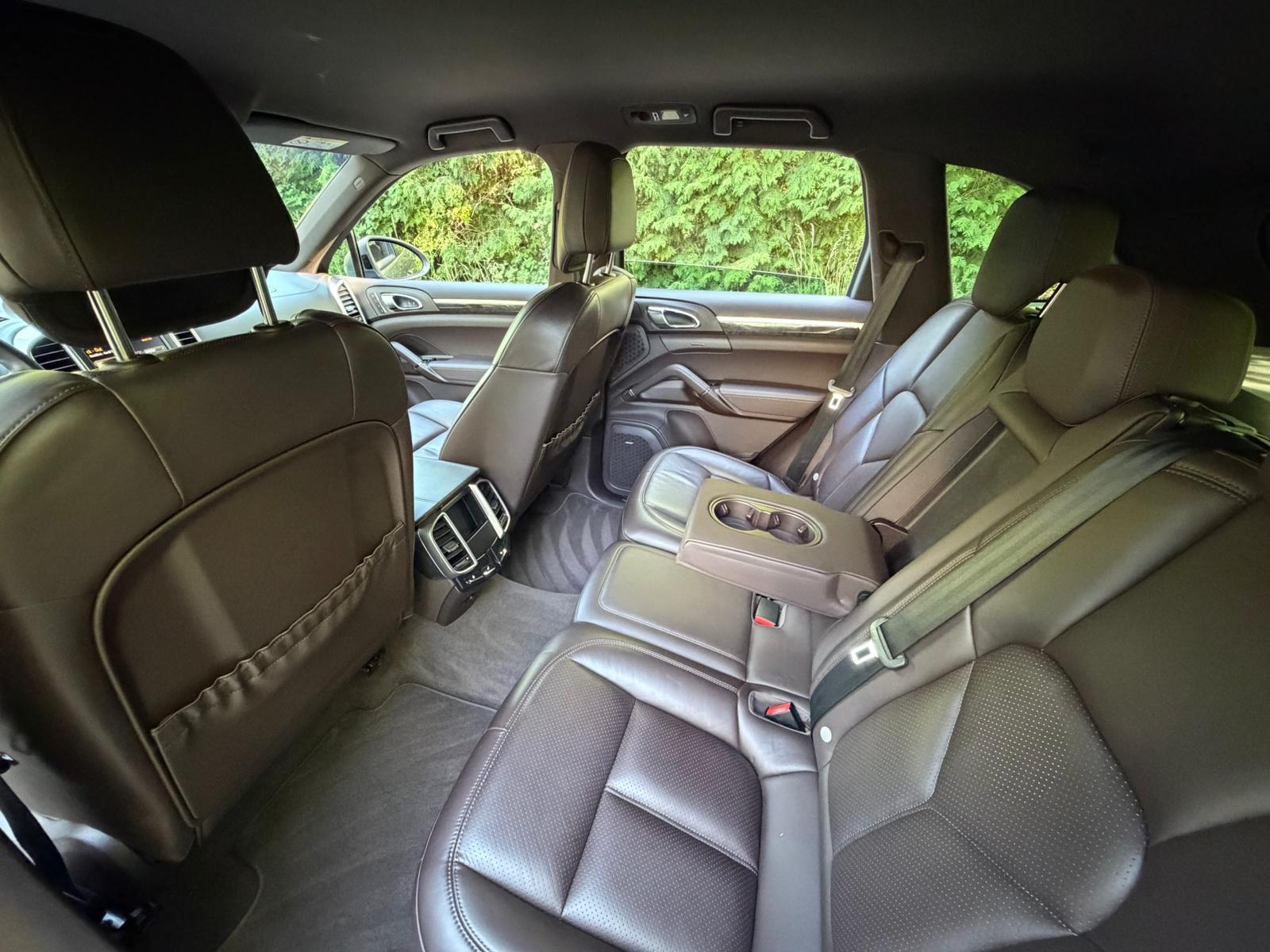 PORSCHE Cayenne S-image-14