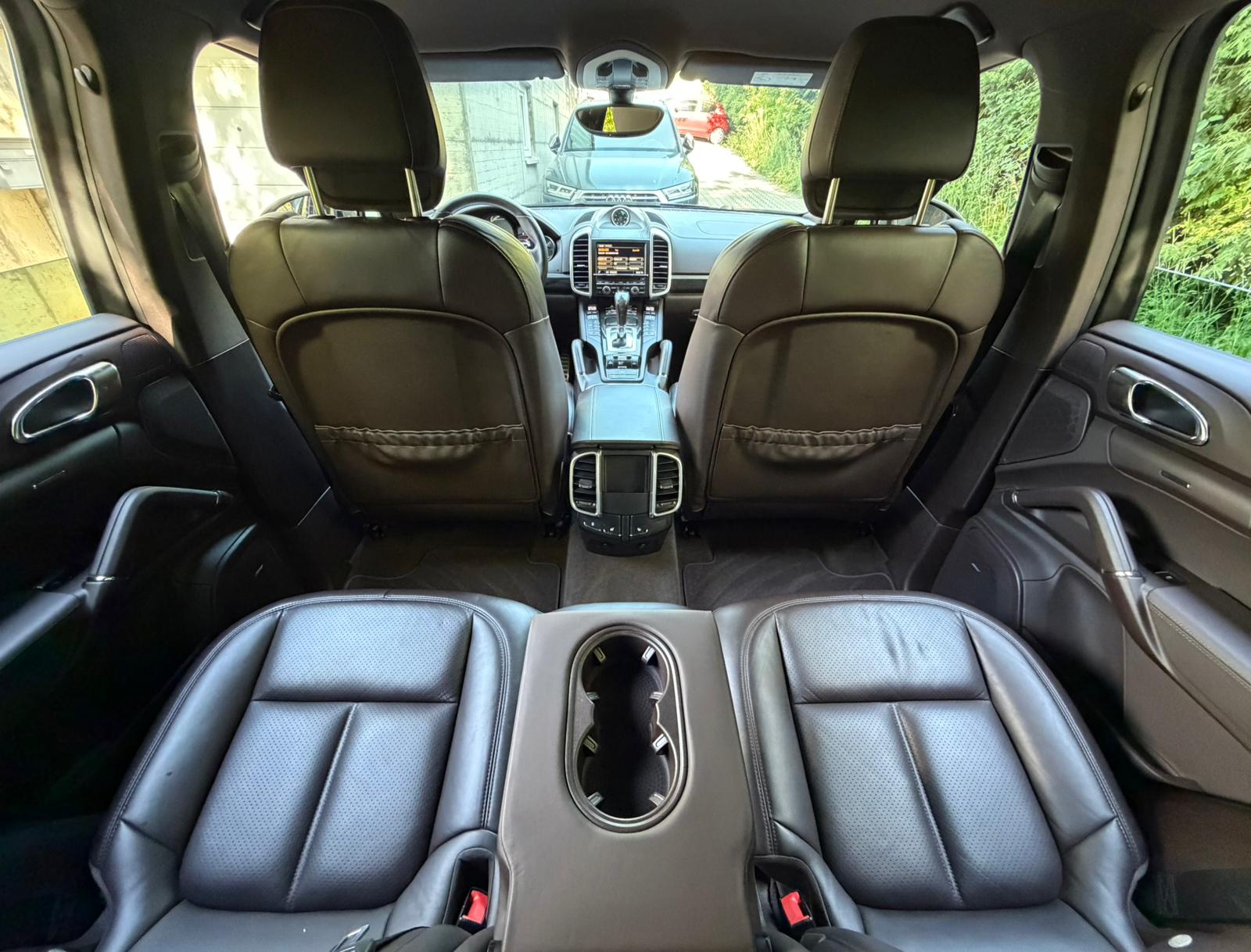 PORSCHE Cayenne S-image-20