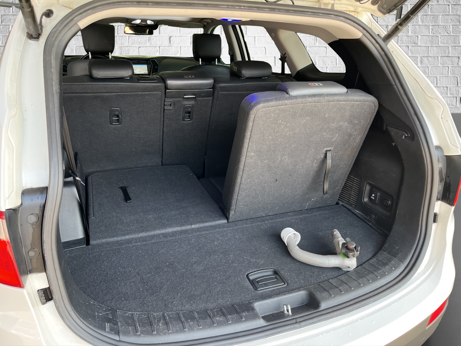 HYUNDAI Grand Santa Fe 2.2 CRDI Premium 4WD-image-15