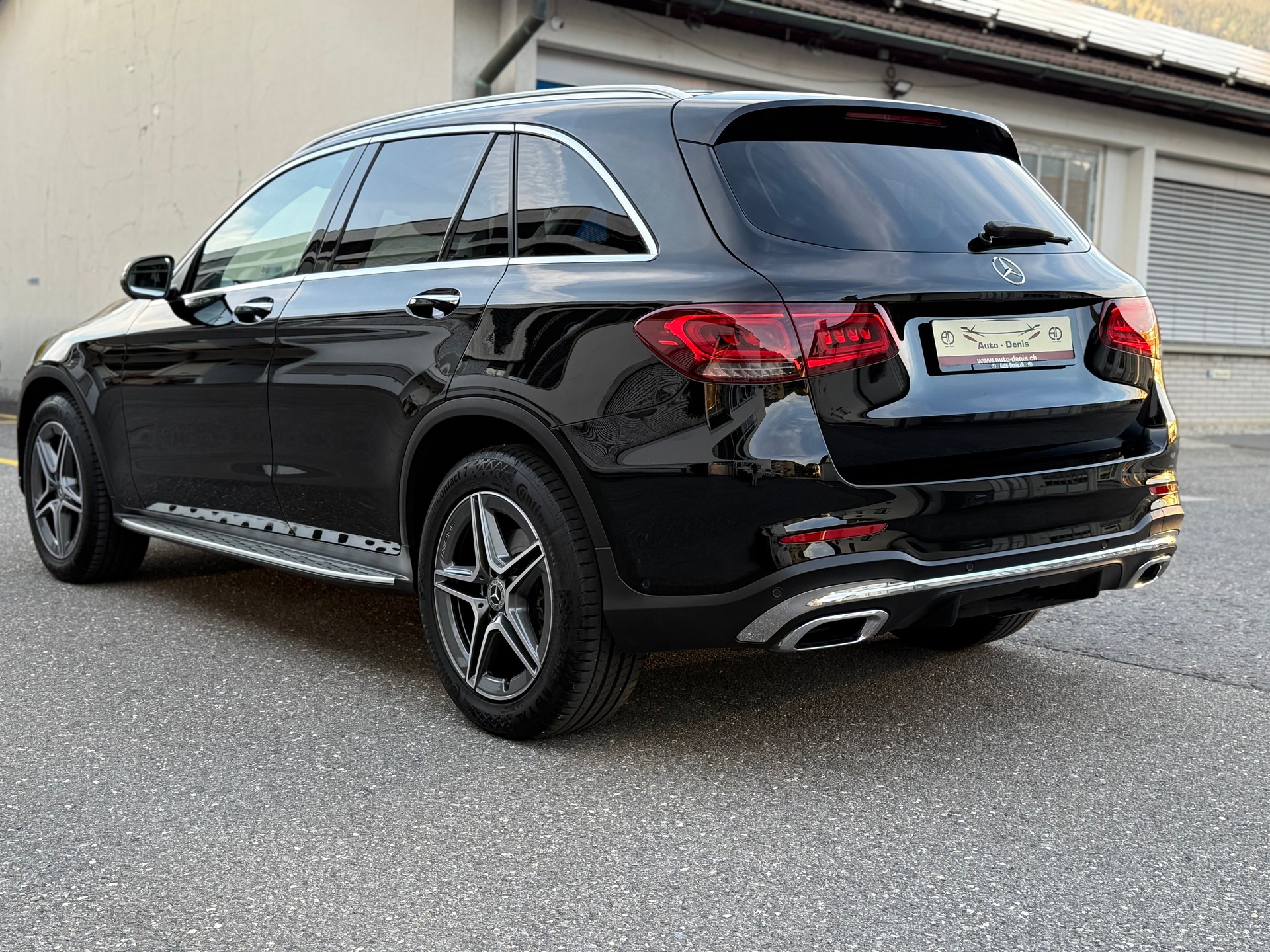 MERCEDES-BENZ GLC 220 d AMG Line 4m-image-7