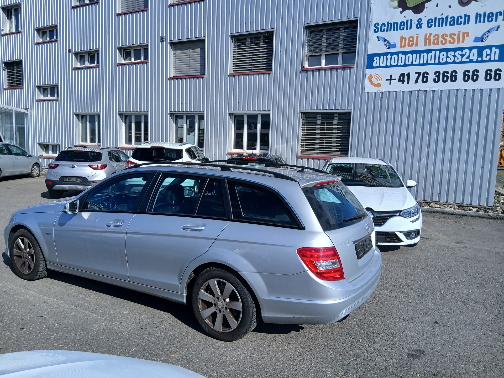 MERCEDES-BENZ C 180 BlueEfficiency 7G-Tronic-image-7