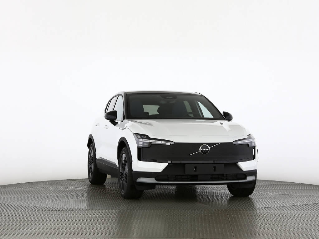 VOLVO EX 30 Cross Country P8 Twin Performance AWD-image-21
