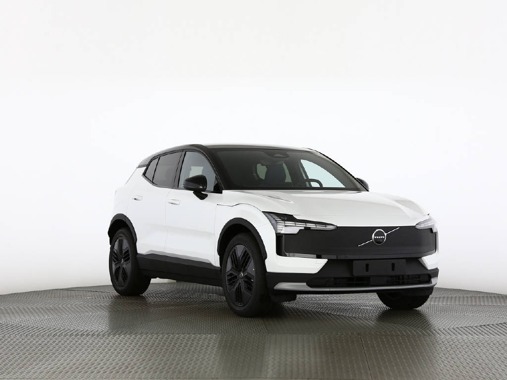 VOLVO EX 30 Cross Country P8 Twin Performance AWD-image-20