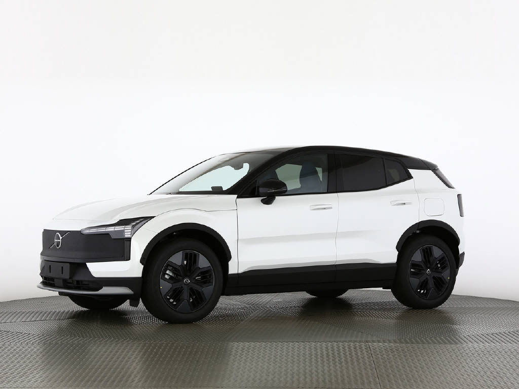 VOLVO EX 30 Cross Country P8 Twin Performance AWD-image-27