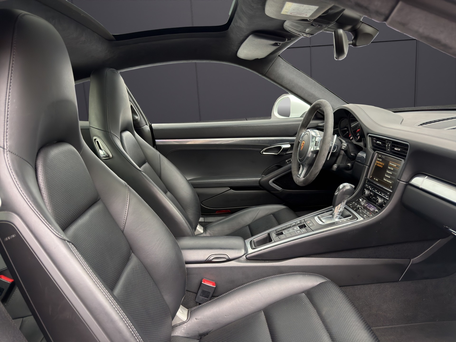 PORSCHE 911 Cabrio Carrera PDK-image-11