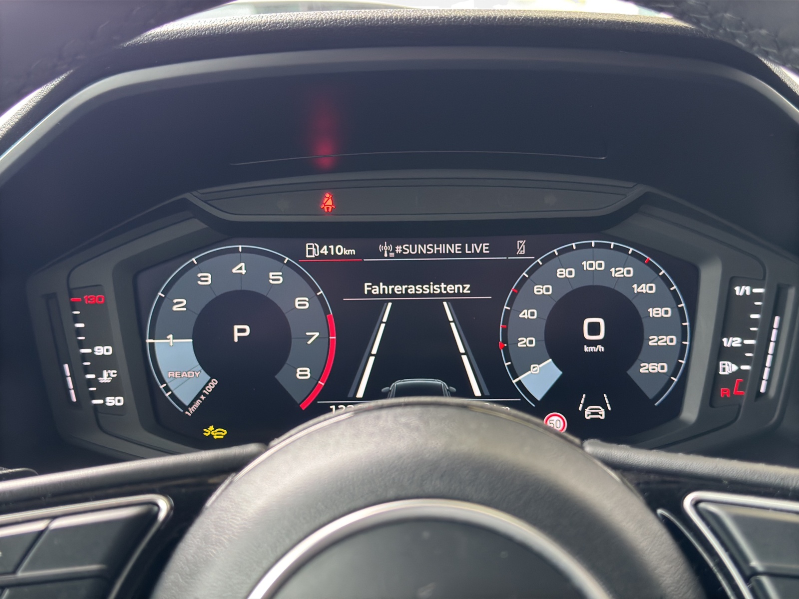 AUDI A1 Sportback 1.0 30 TFSI Attraction S-Tronic-image-13