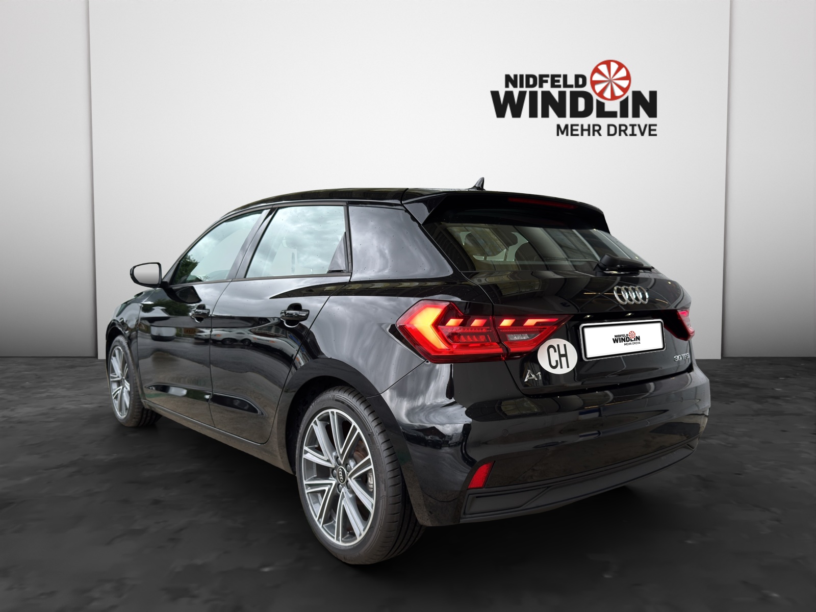 AUDI A1 Sportback 1.0 30 TFSI Attraction S-Tronic-showroom-element-3