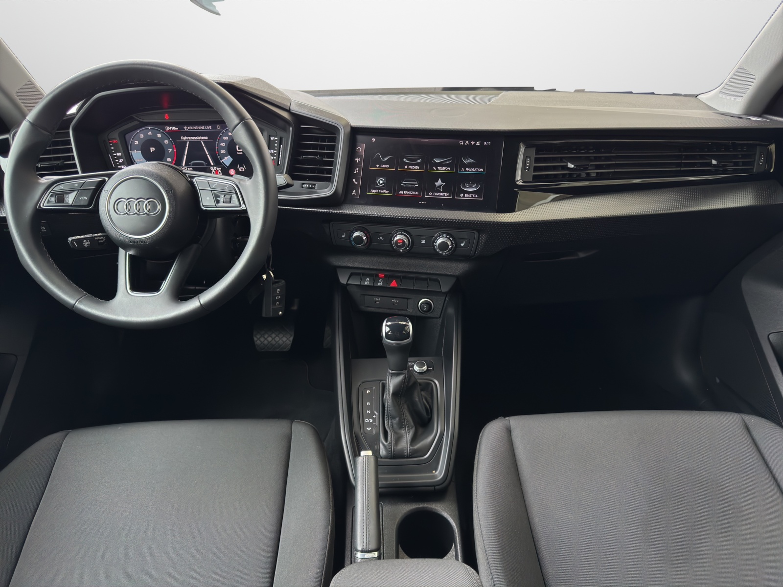 AUDI A1 Sportback 1.0 30 TFSI Attraction S-Tronic-image-8