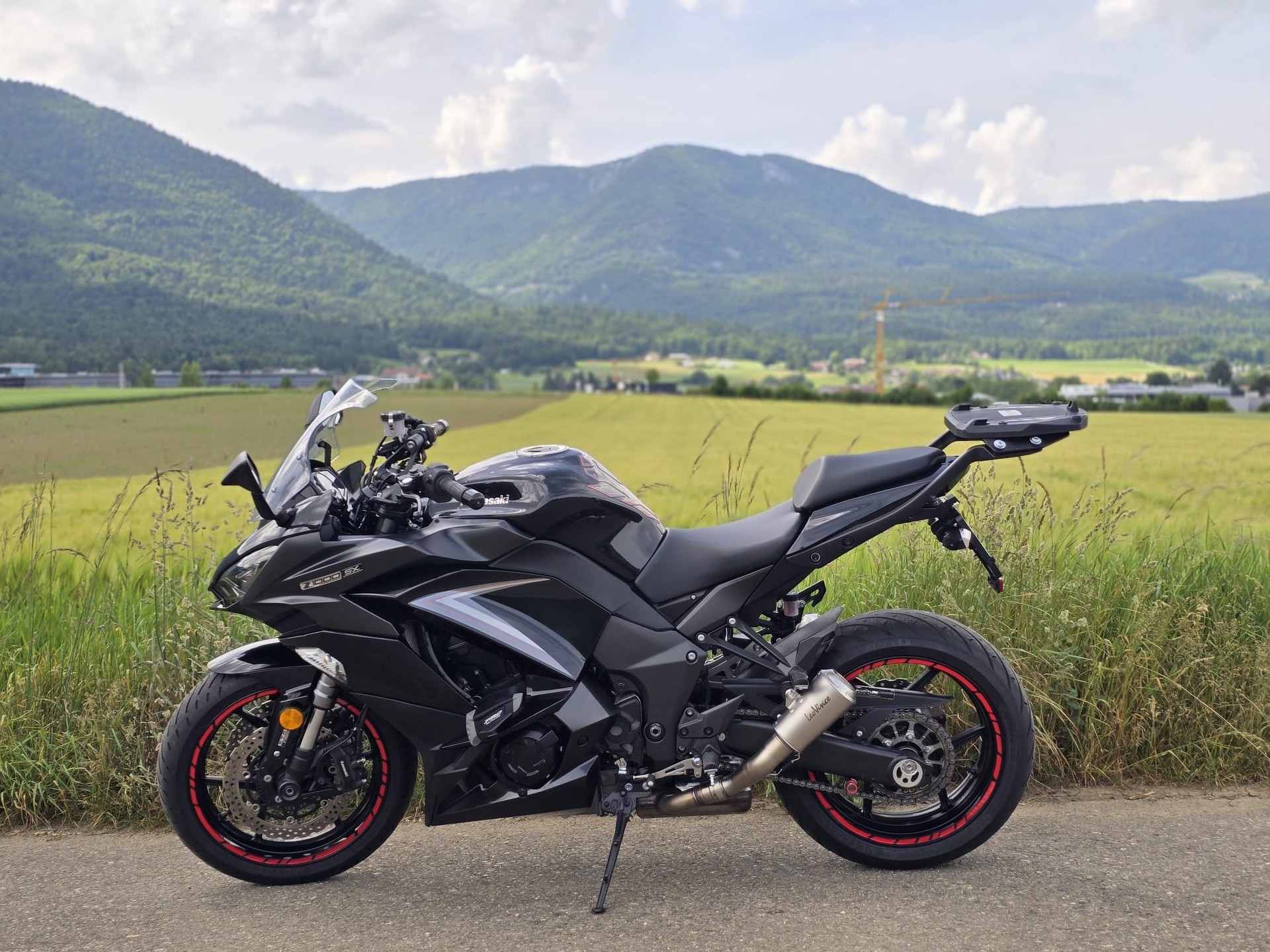 KAWASAKI Z 1000 SX Performance ABS-image-2