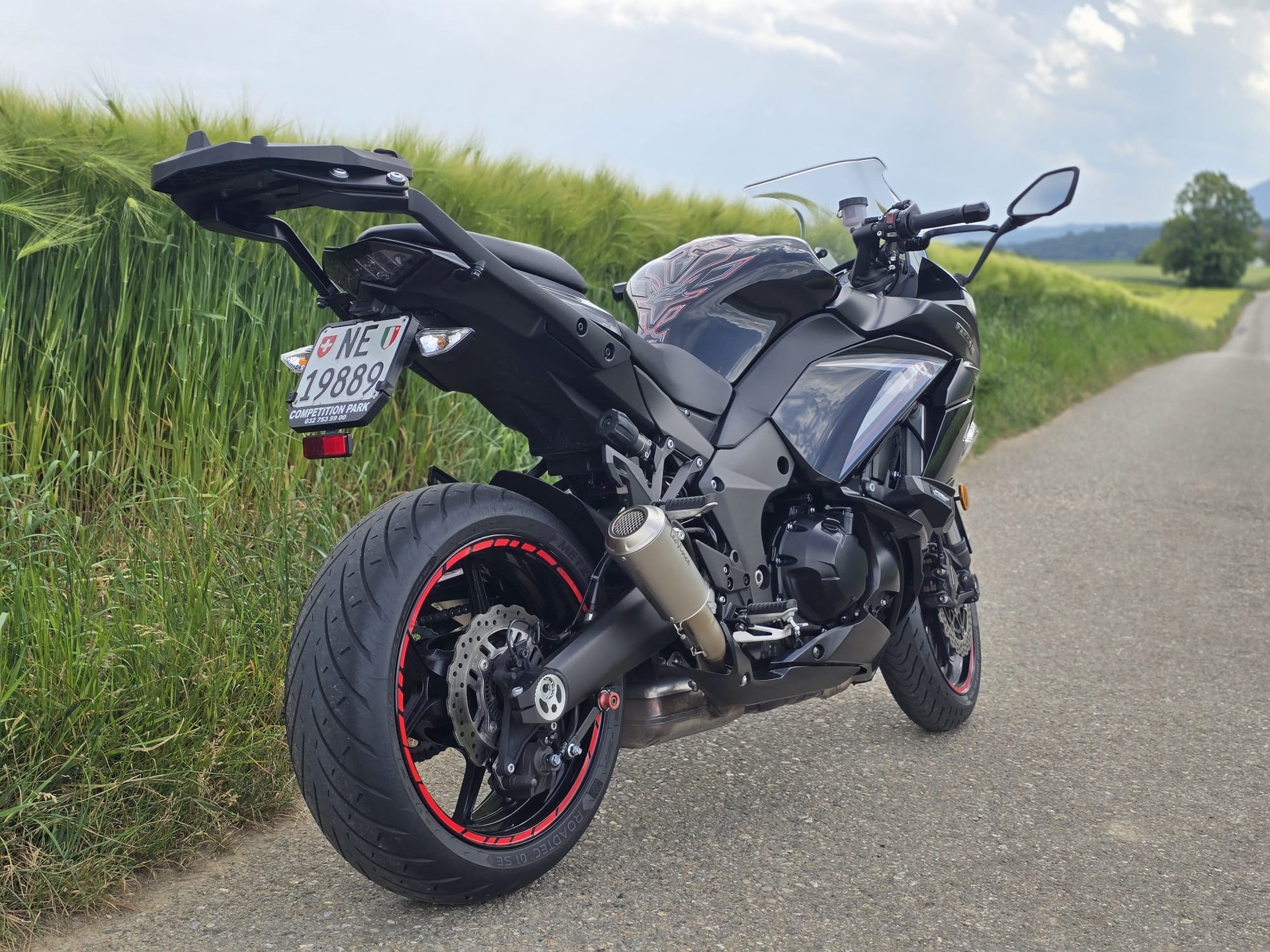 KAWASAKI Z 1000 SX Performance ABS-image-9