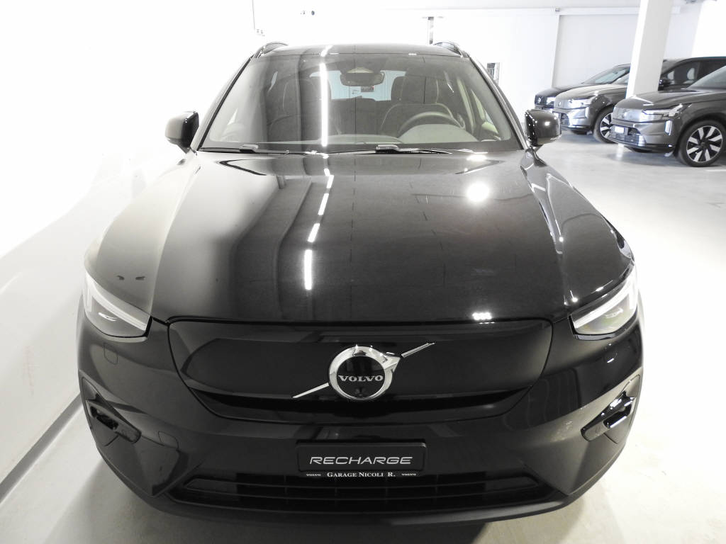 VOLVO EX40 Twin Black Edition AWD-showroom-element-1
