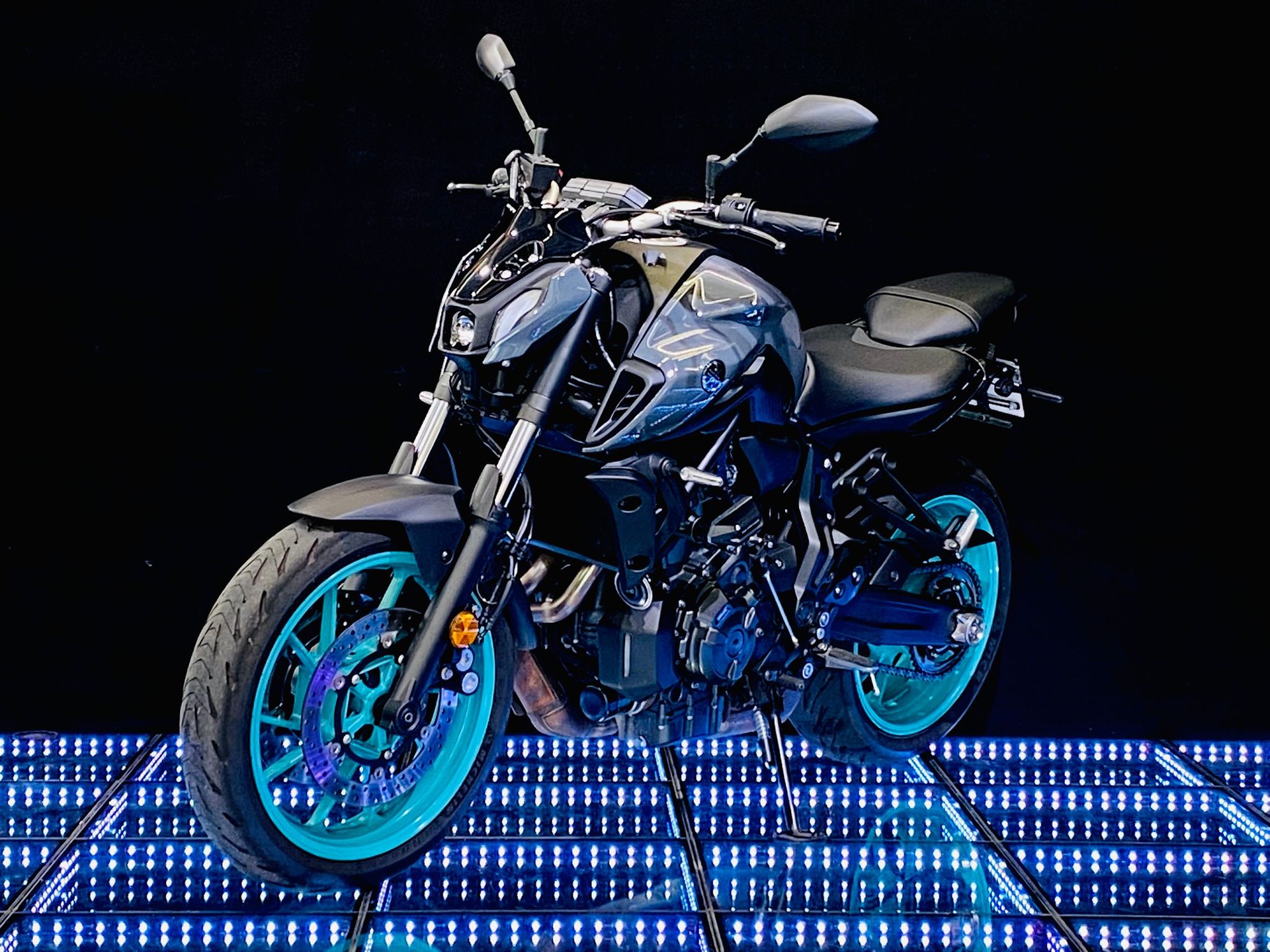 YAMAHA MT-07 (35KW)-image-1