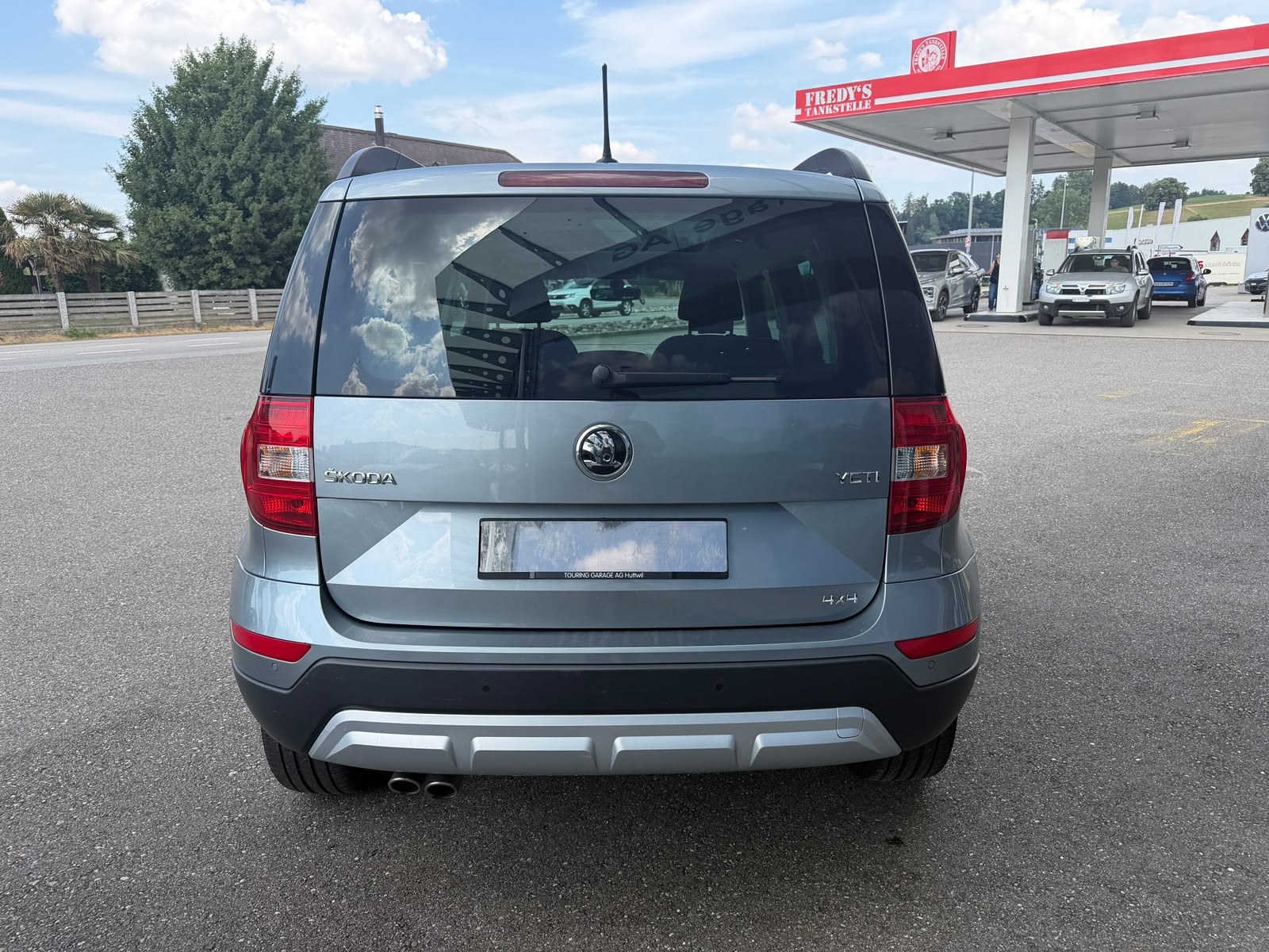 SKODA Yeti 2.0 TDI Outdoor Swiss Joy 4x4 DSG-showroom-element-3