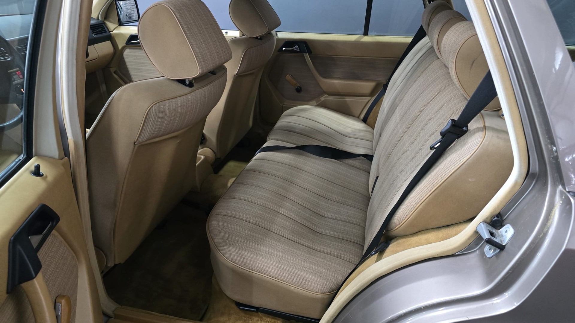 MERCEDES-BENZ 230 TE-image-20
