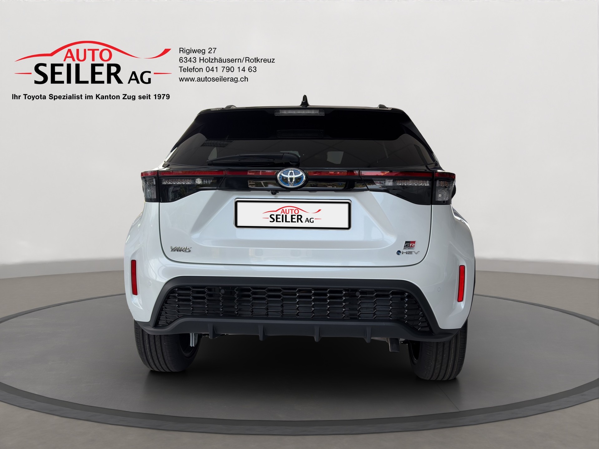 TOYOTA Yaris Cross 1.5 GR Sport e-CVT-image-4