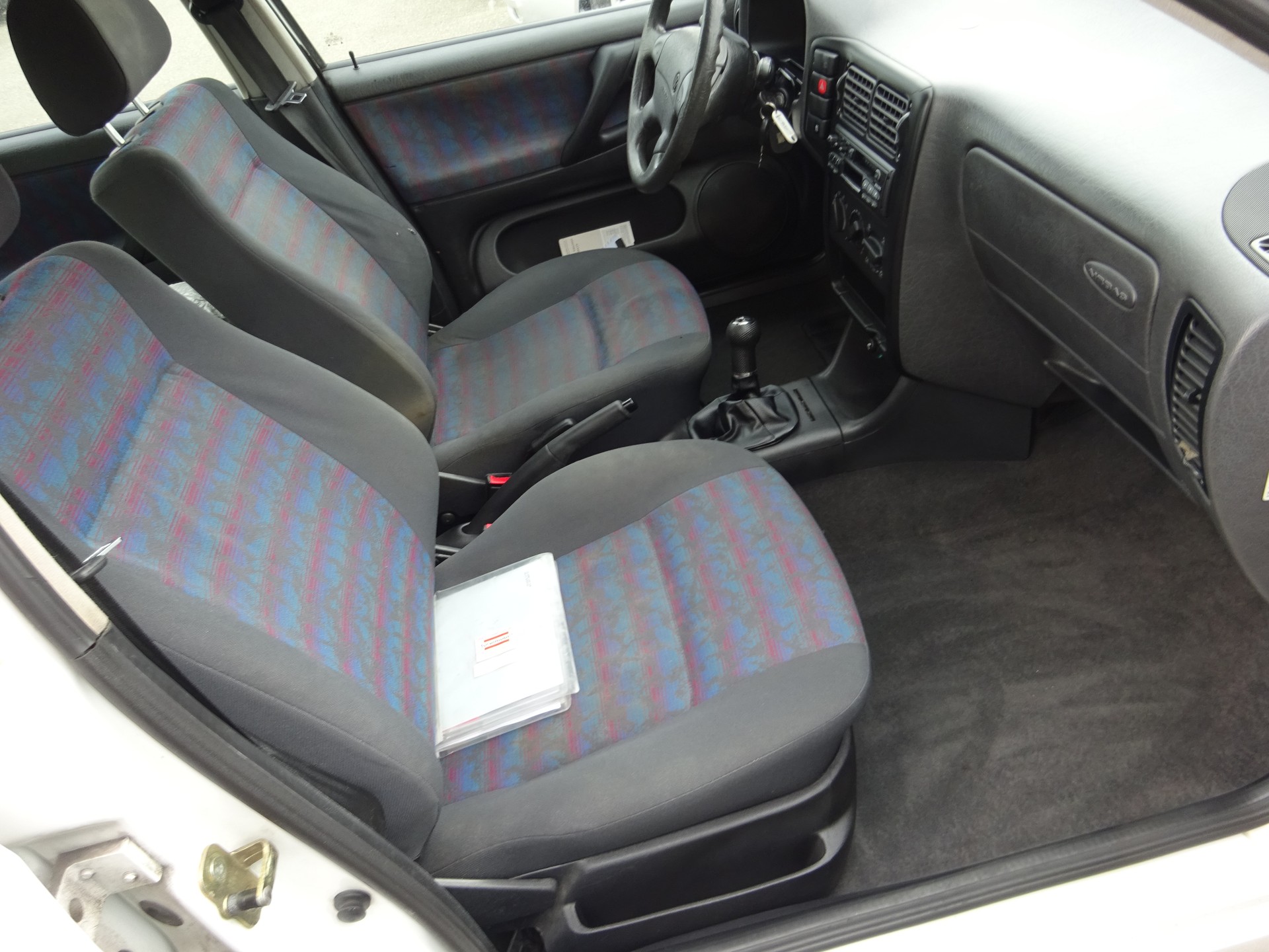 VW Polo 60 - MFK 7.2026 - SERVICE 97443KM-image-8
