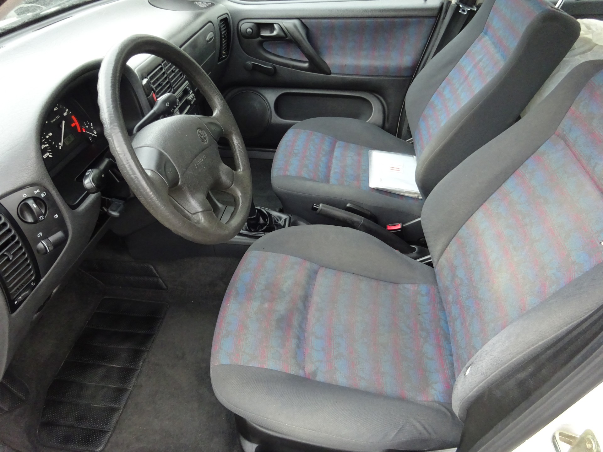 VW Polo 60 - MFK 7.2026 - SERVICE 97443KM-image-6