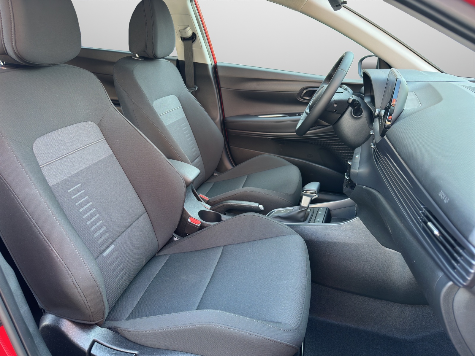 HYUNDAI Bayon 1.0 T-GDi Amplia Safety Pack-image-10