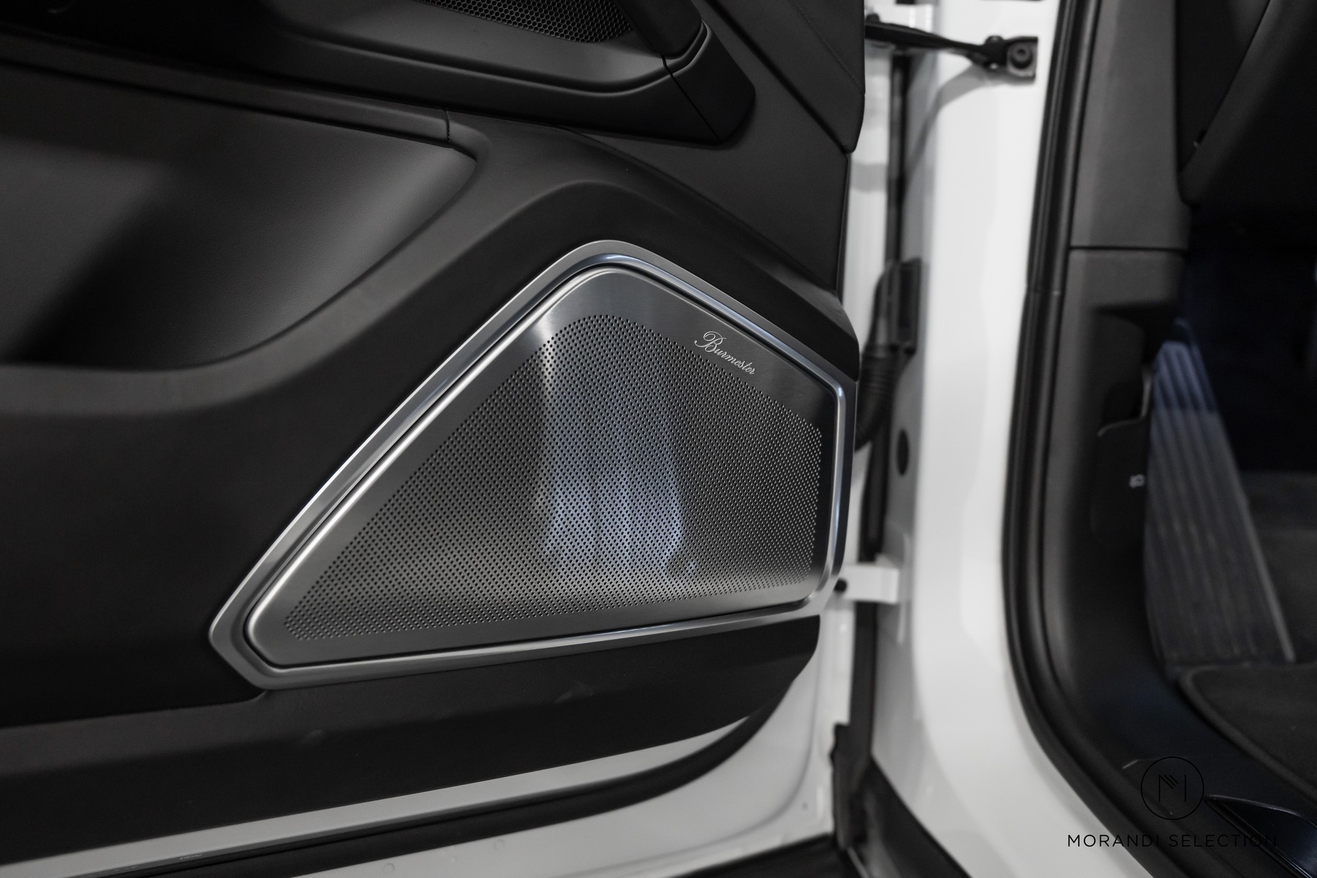 PORSCHE Cayenne Coupé 4.0 V8 Turbo GT-image-24