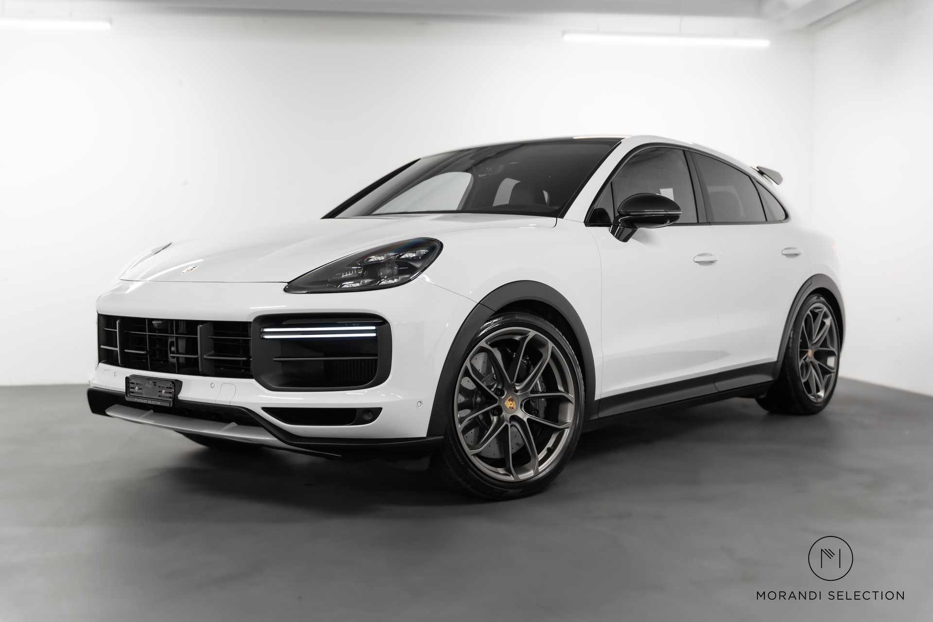 PORSCHE Cayenne Coupé 4.0 V8 Turbo GT-showroom-element-1