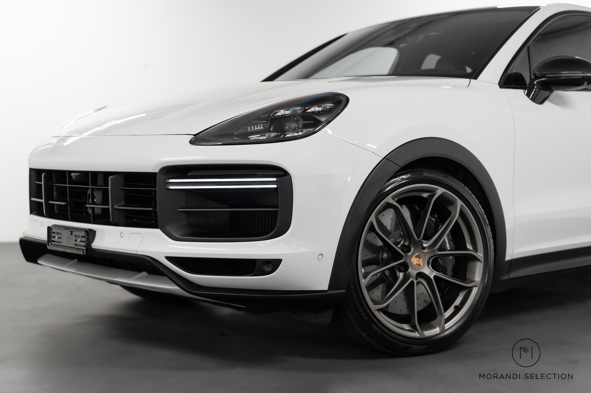 PORSCHE Cayenne Coupé 4.0 V8 Turbo GT-showroom-element-3