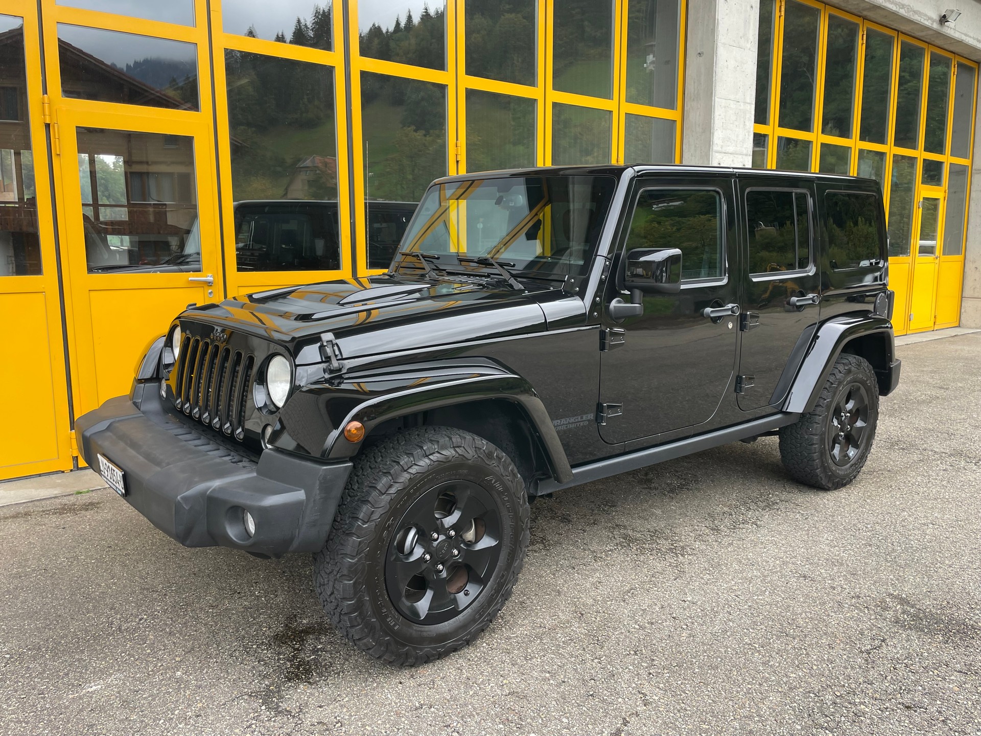 JEEP Wrangler 2.8CRD Unlimited Black Edition II Aut.-image-15