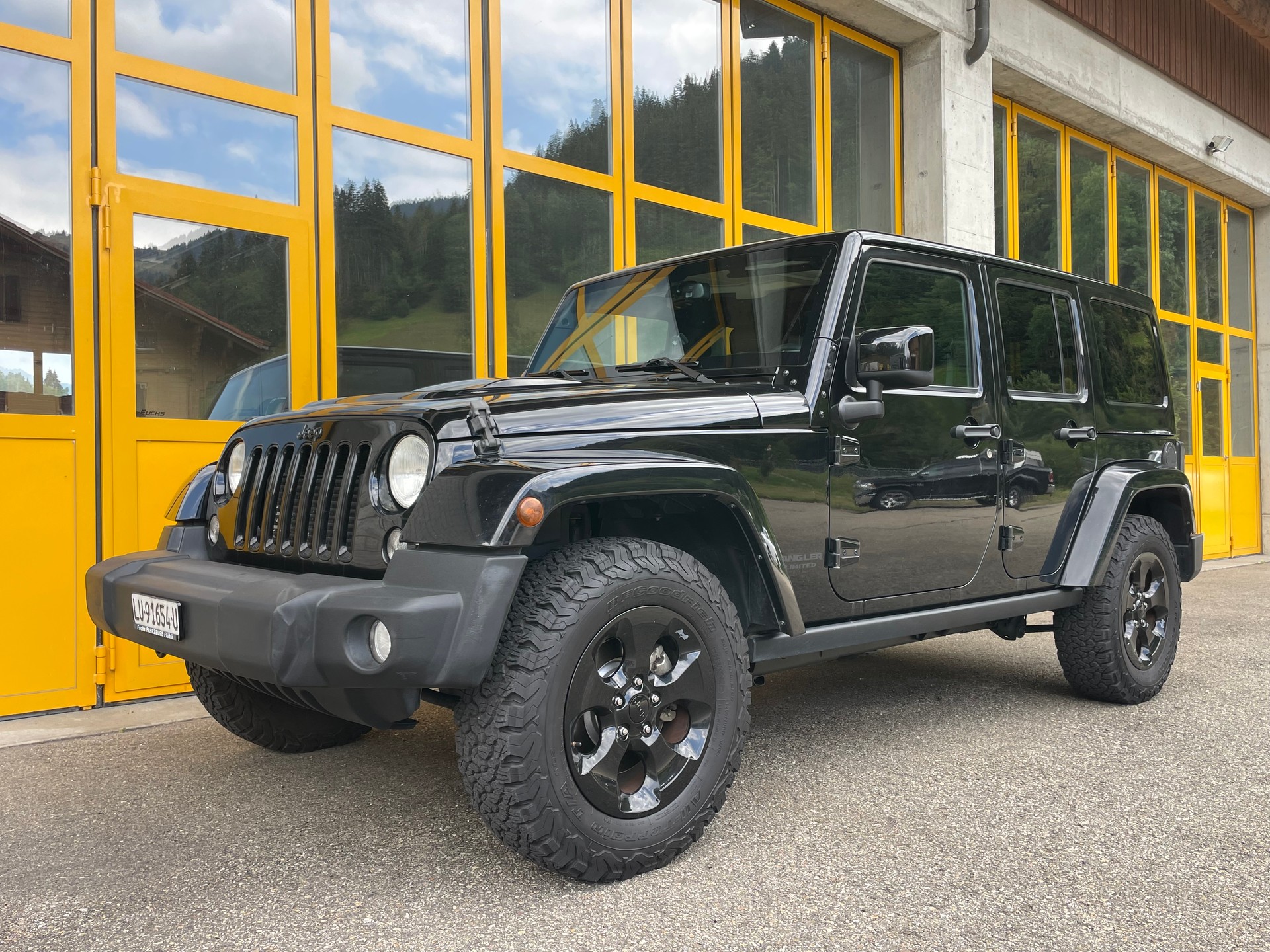 JEEP Wrangler 2.8CRD Unlimited Black Edition II Aut.