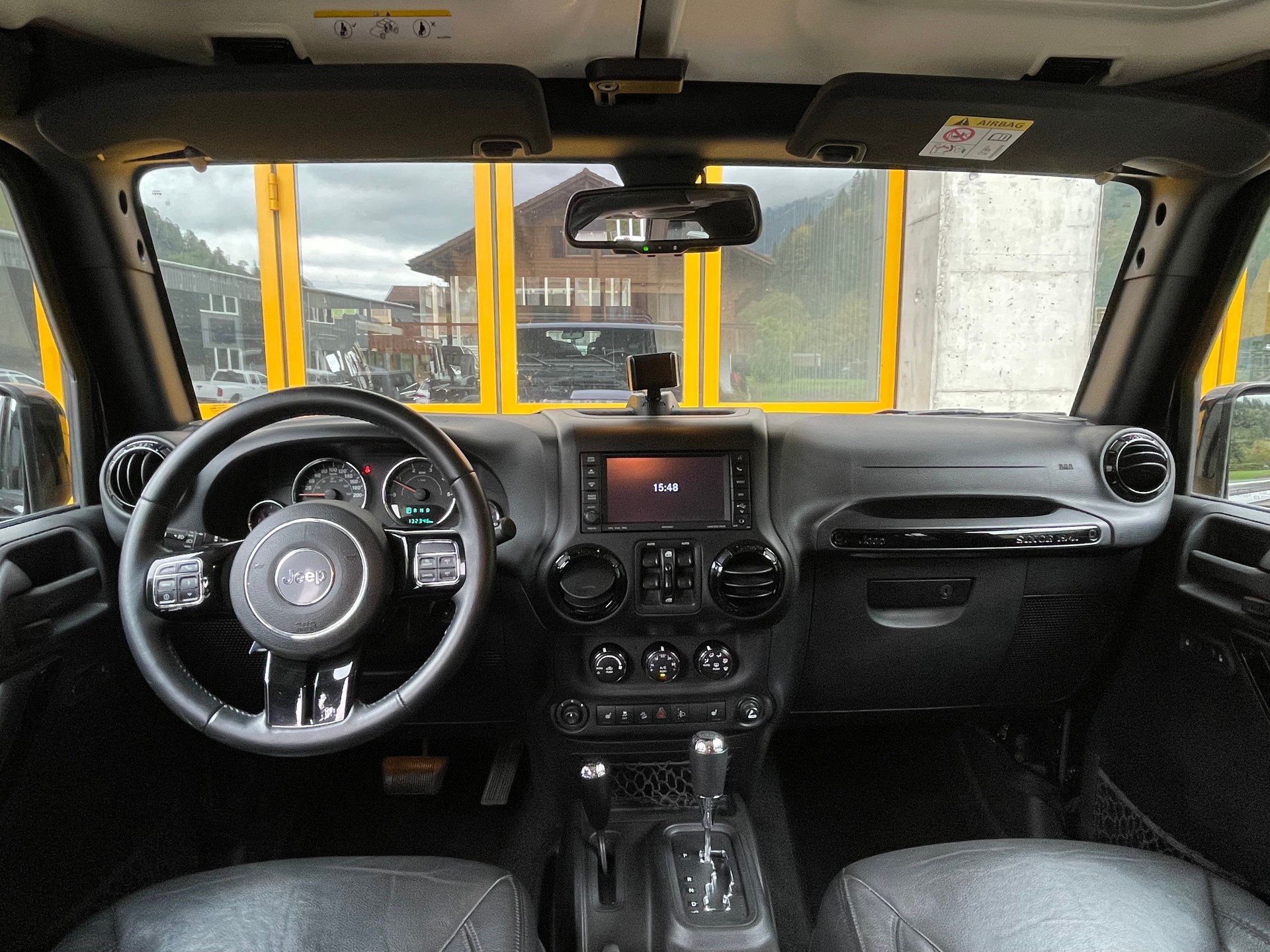 JEEP Wrangler 2.8CRD Unlimited Black Edition II Aut.-image-12