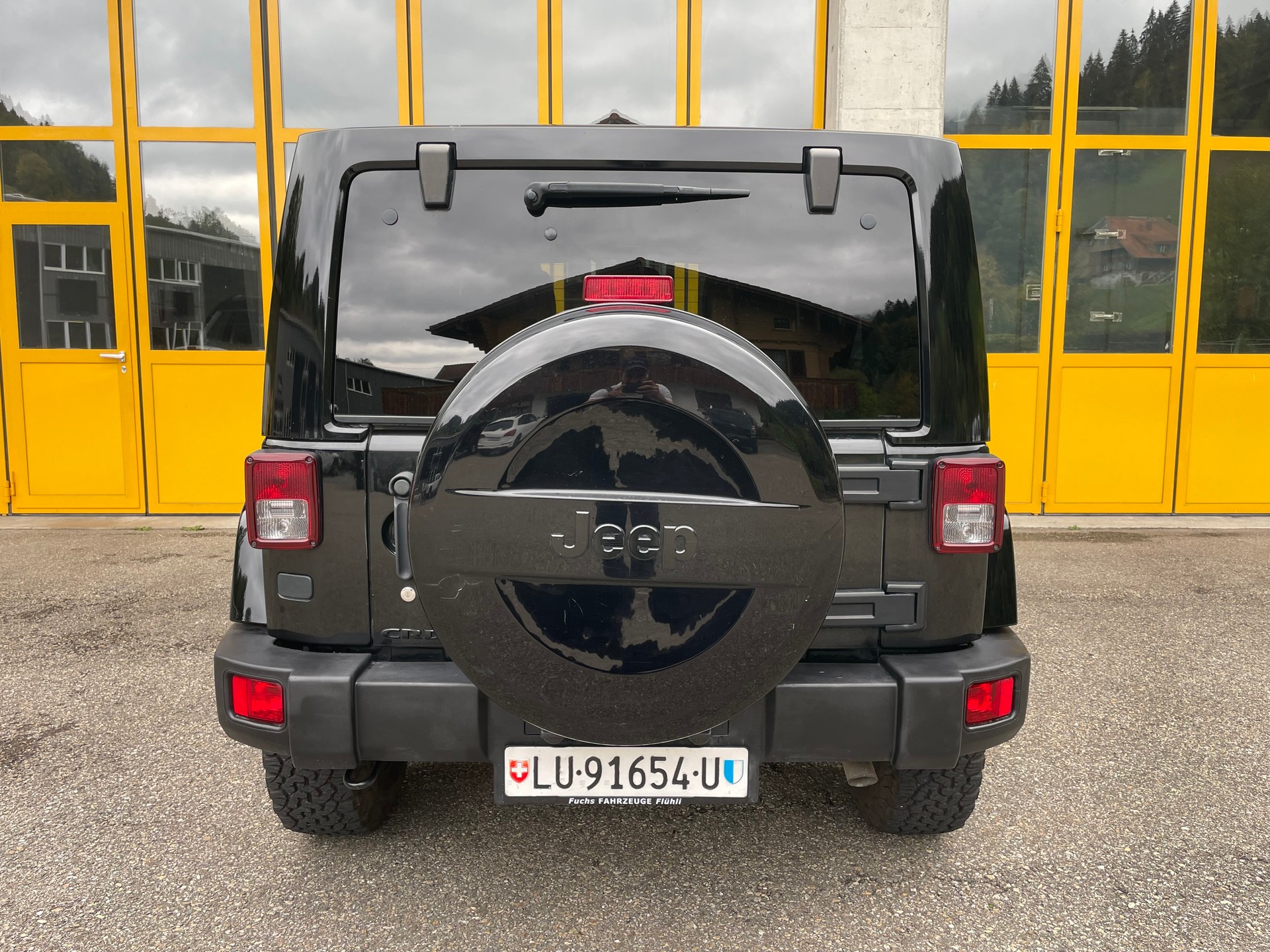 JEEP Wrangler 2.8CRD Unlimited Black Edition II Aut.-image-3