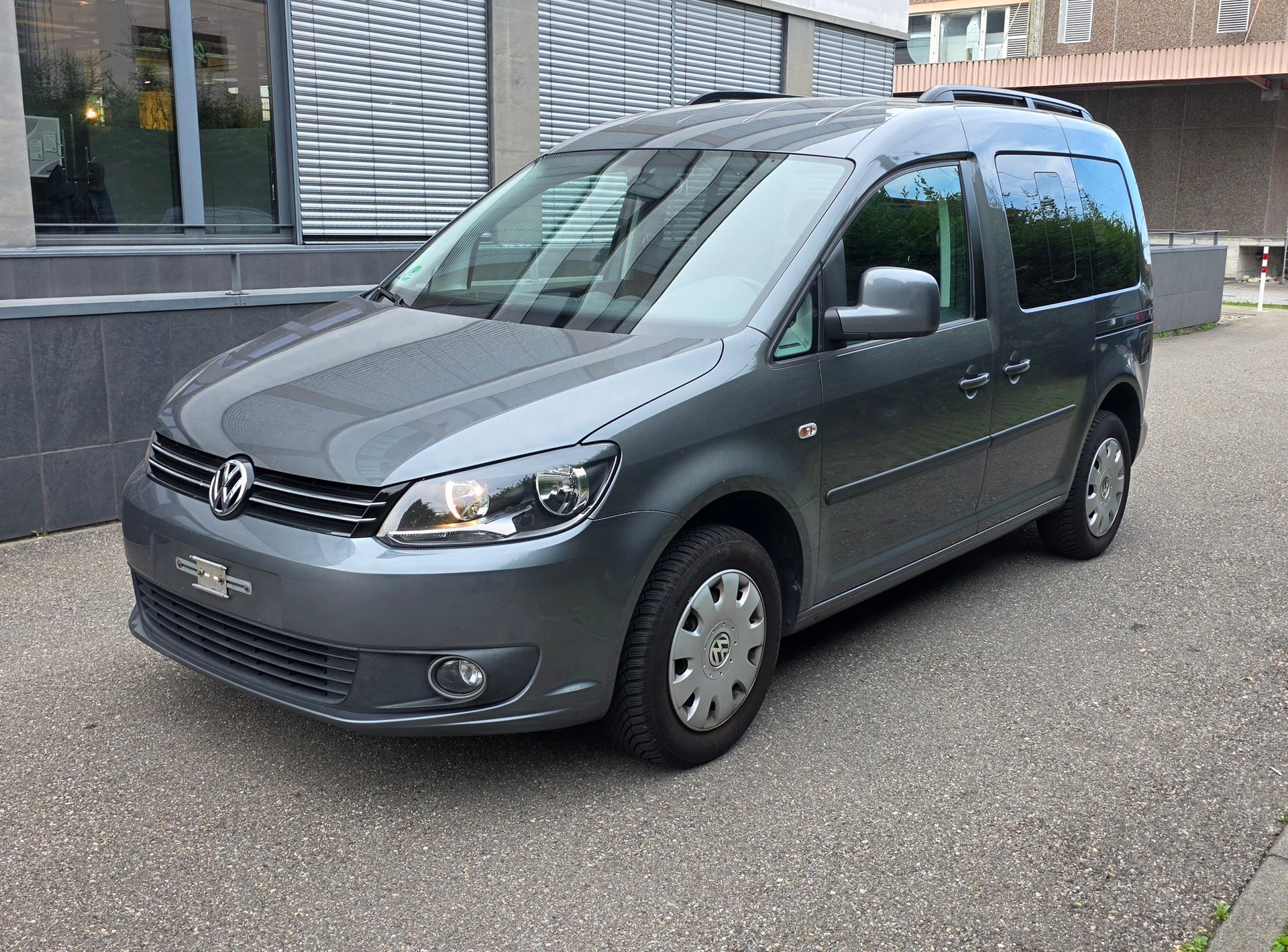 VW Caddy 1.6 TDI CR Highline ADSG