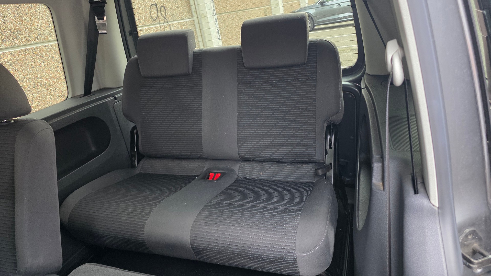 VW Caddy 1.6 TDI CR Highline ADSG-image-8