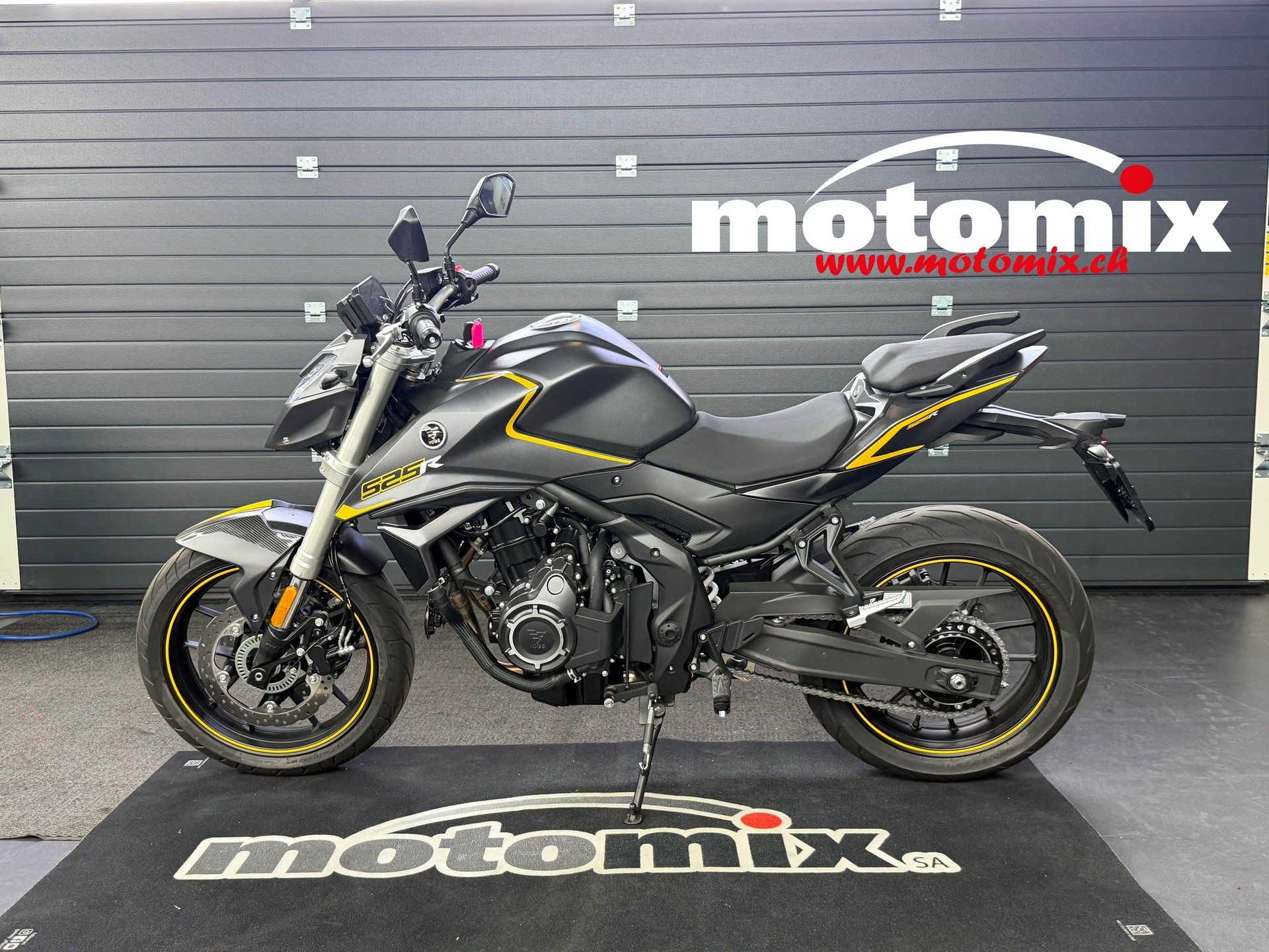 VOGE 525 R