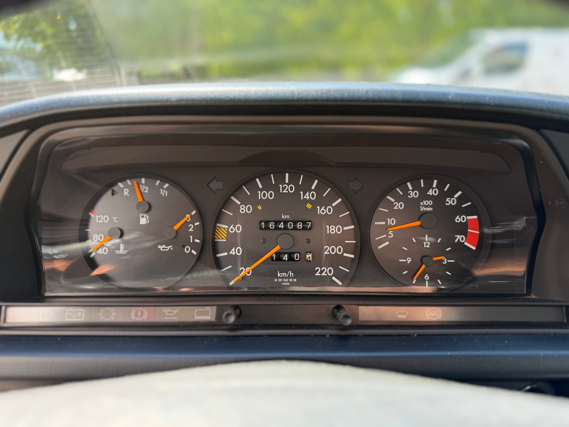 MERCEDES-BENZ 190 E 2.3 *auf Wunsch Veteran*-image-5