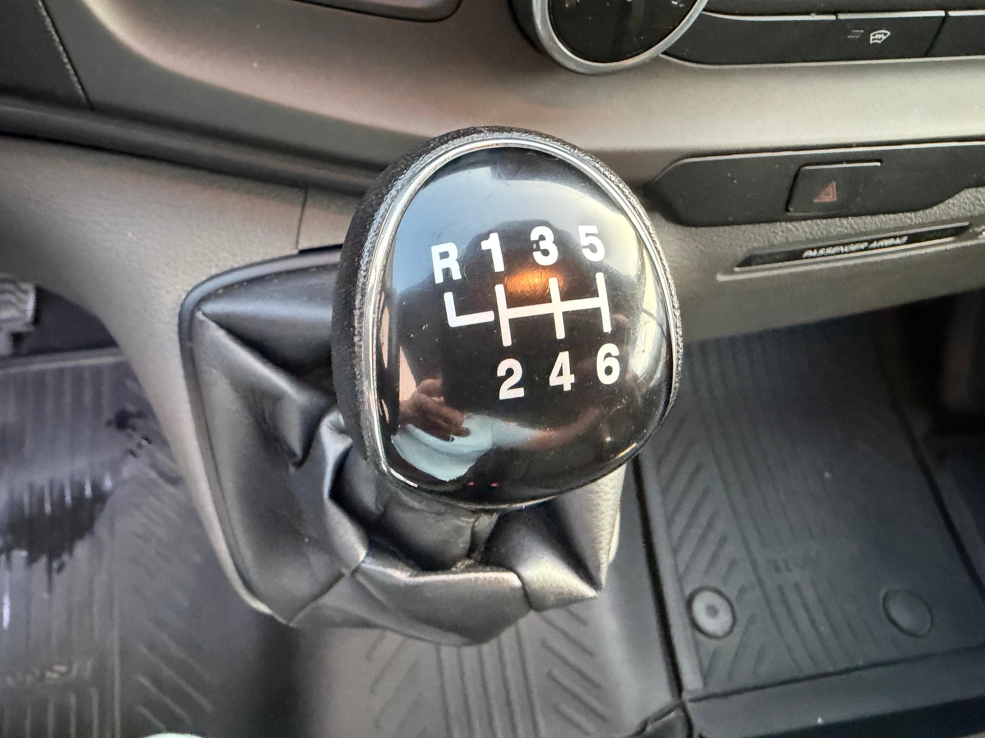 FORD Transit Custom 320 L1H1 Ambiente TACHYGRAPHE —- 9. PLACES-image-43